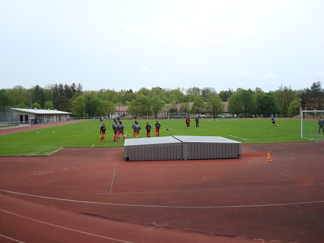 Rasenplatz der Bezirksportanlage Waldau in Stuttgart