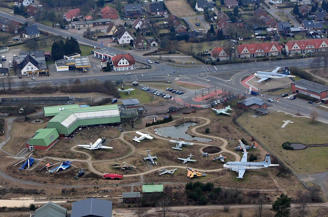 Luftaufnahme: Aeronauticum in Nordholz