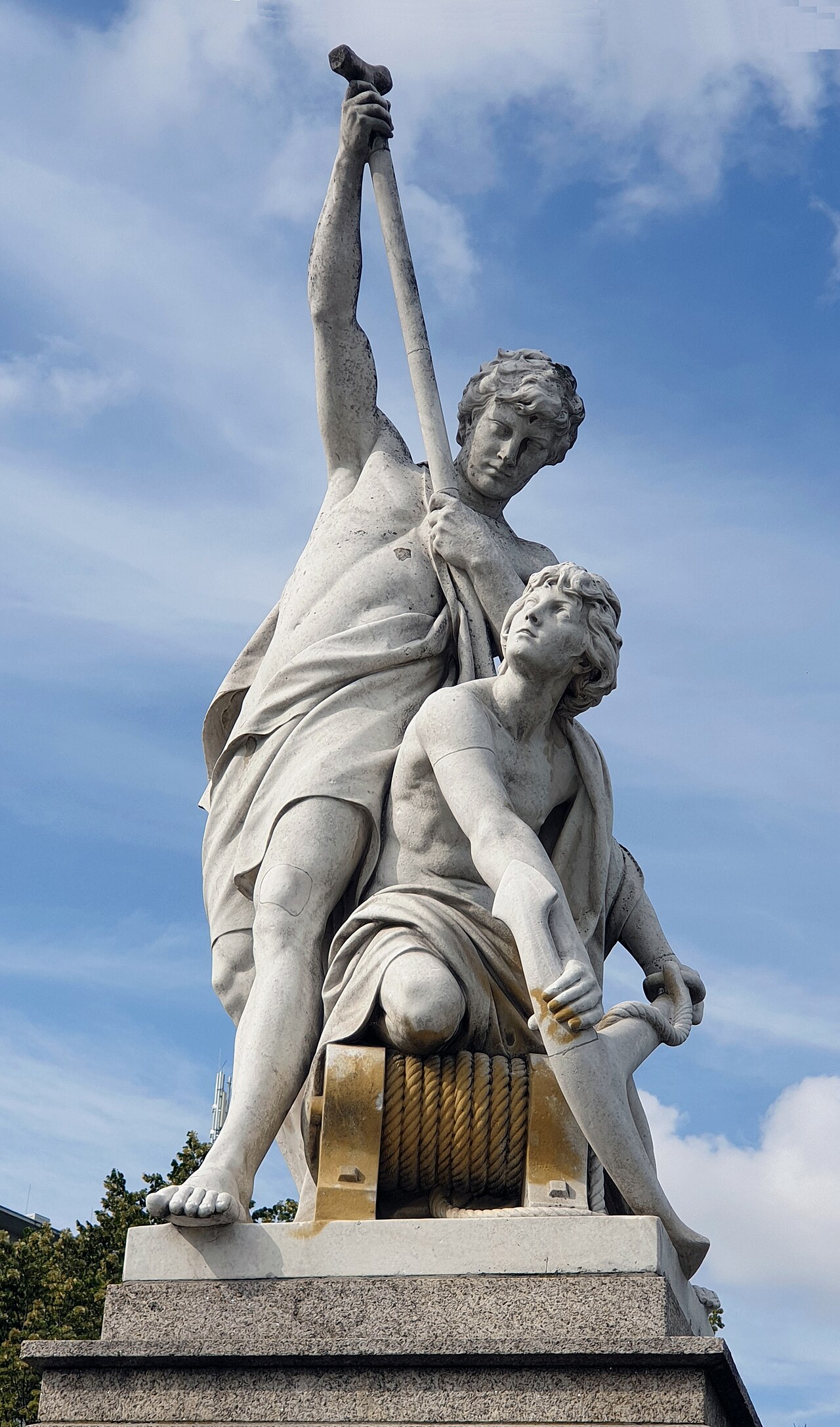 Sculpture, "'Die Flußschiffahrt " by Otto Geyer , 1880, Hallesche-Tor-Brücke, Berlin-Kreuzberg , Germany