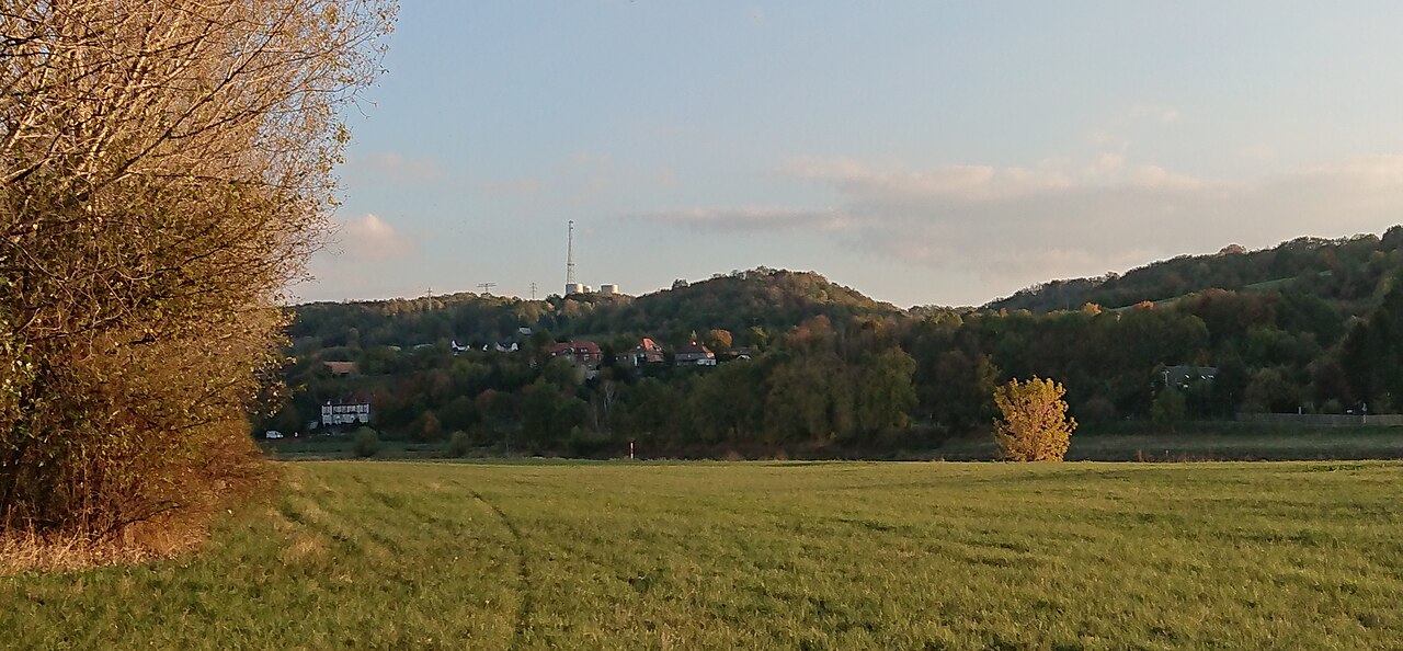 Blick auf den Burgberg aus nordwestlicher Richtung, 2018