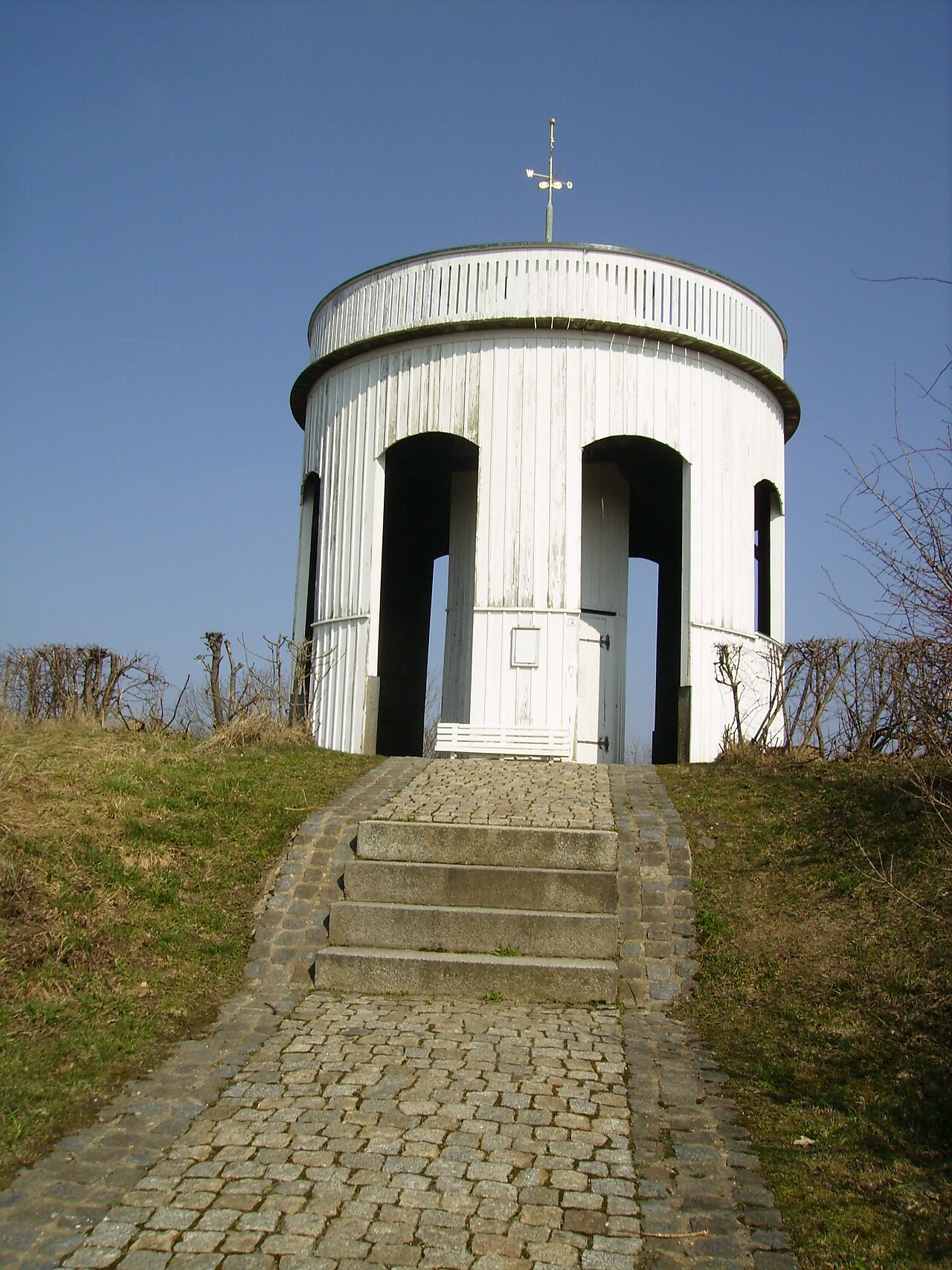 Altan (lookout tower) on the summit of the Hutberg above the Sachsen town of Herrnhut in Kreis Görlitz