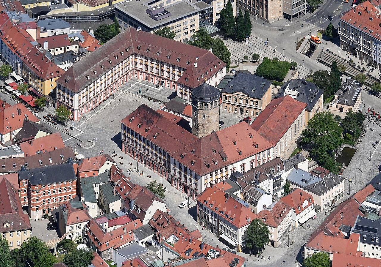 Aerial image of Altes Schloss Bayreuth (view from the south)