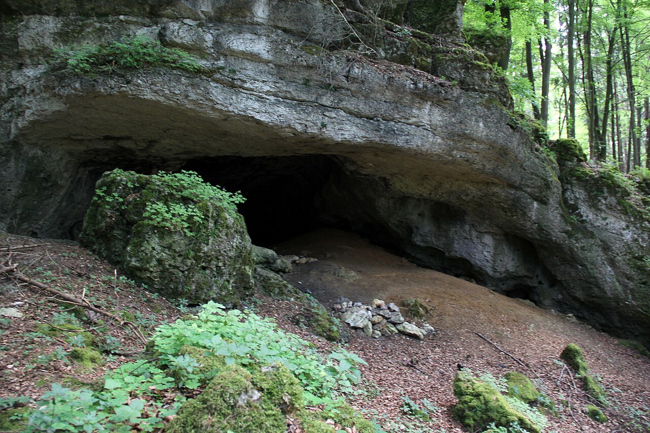 Michelhöhle, Eingang