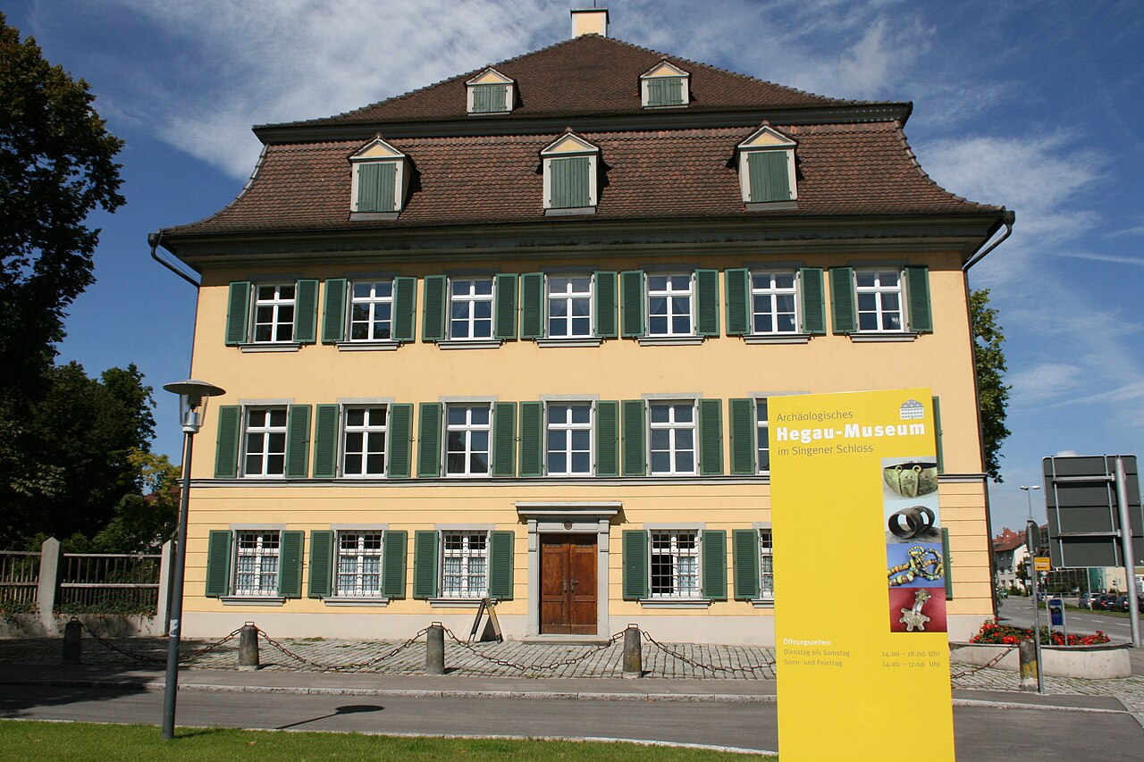 Archäologisches Hegau-Museum im Oberen Schloss, Am Schlossgarten 2 in Singen (Hohentwiel)