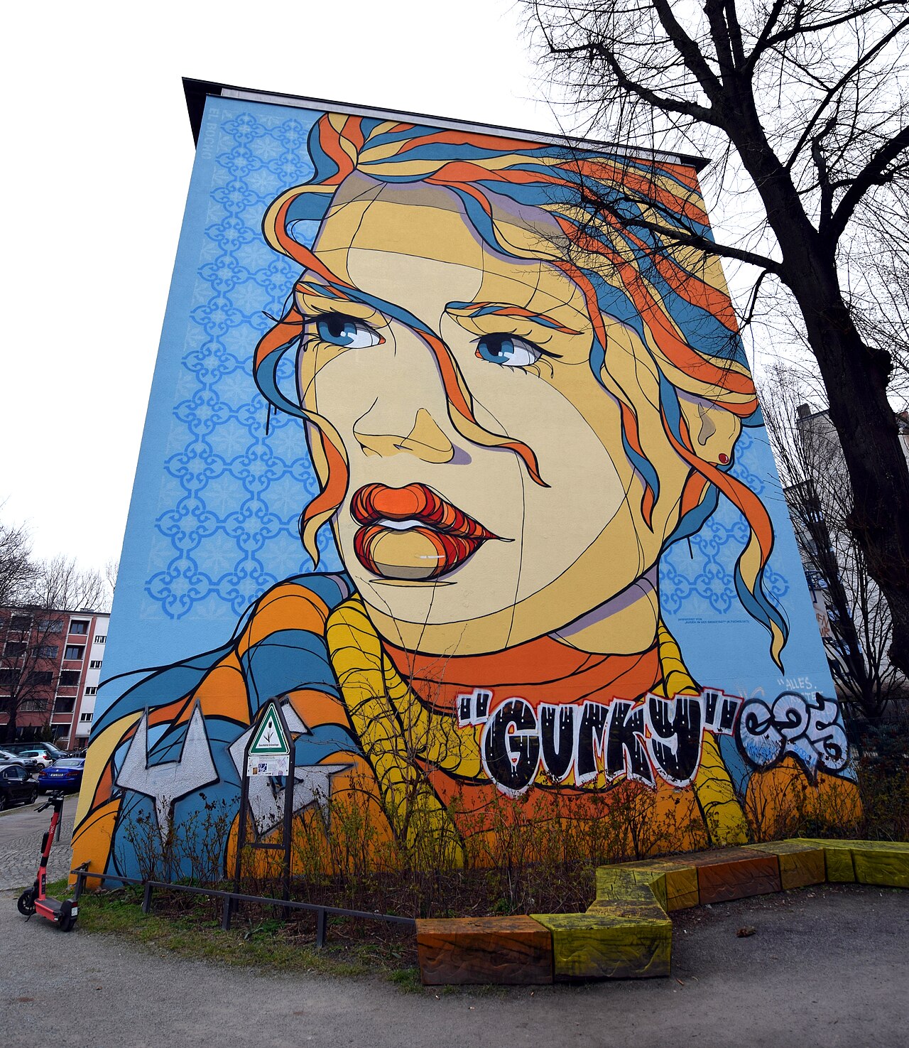 Mural by El Bocho at Lasdehner Straße 7 in Berlin, Germany