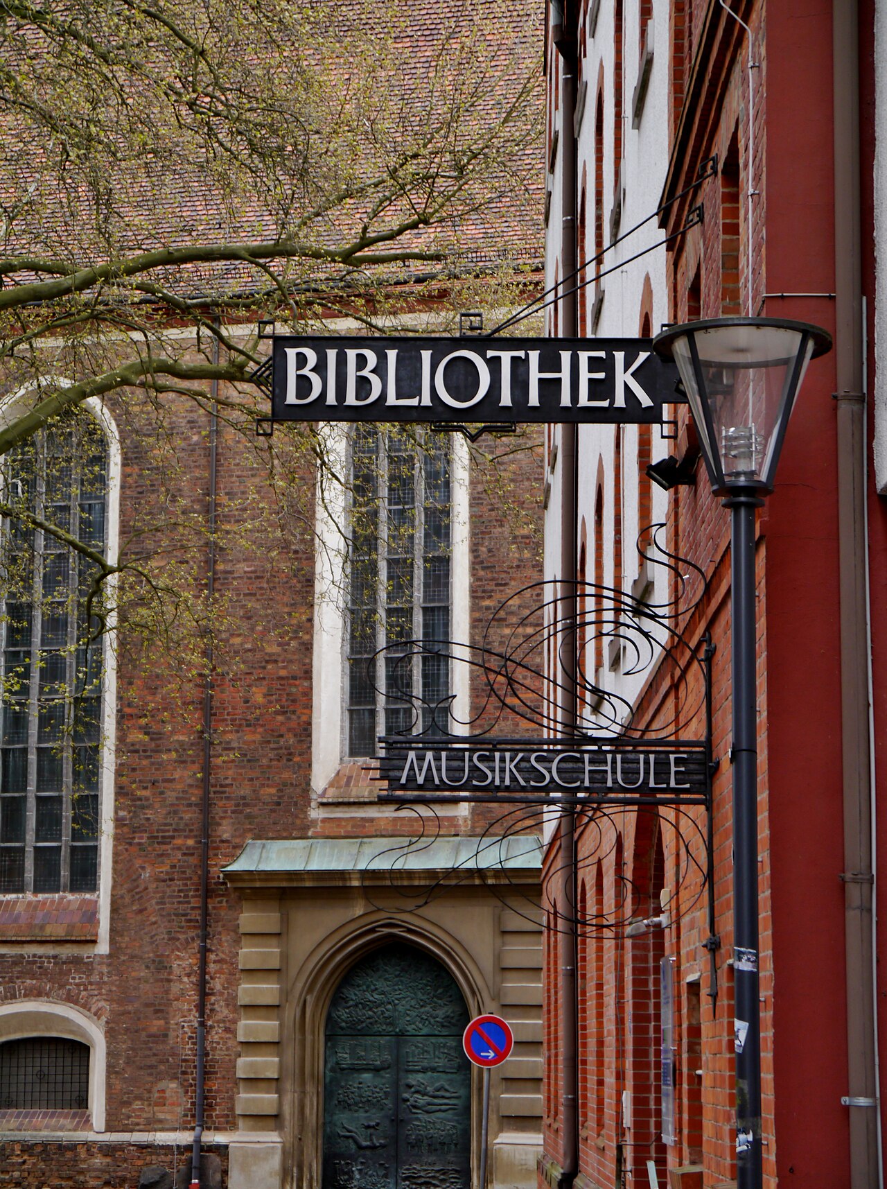 Alte Stadt- und Regionalbibliothek in Frankfurt (Oder) Collegienstraße 10