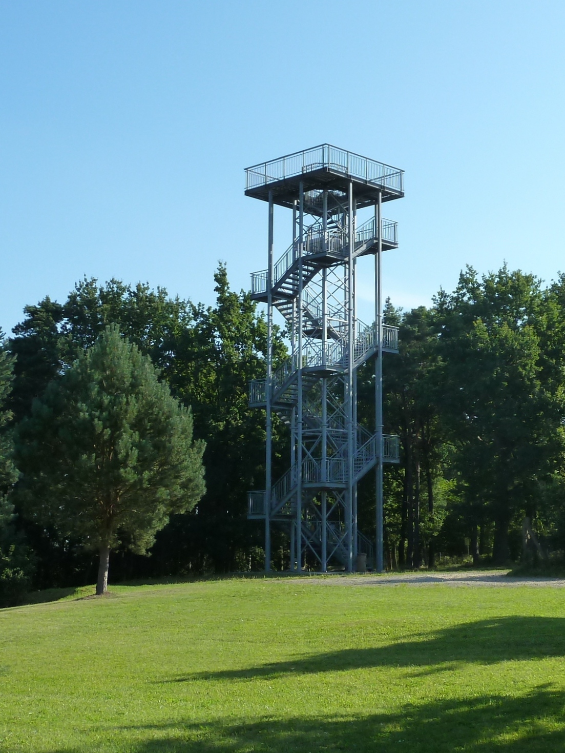 Aussichtsturm auf dem Wanzeberg bei Karenz, Mecklenburg