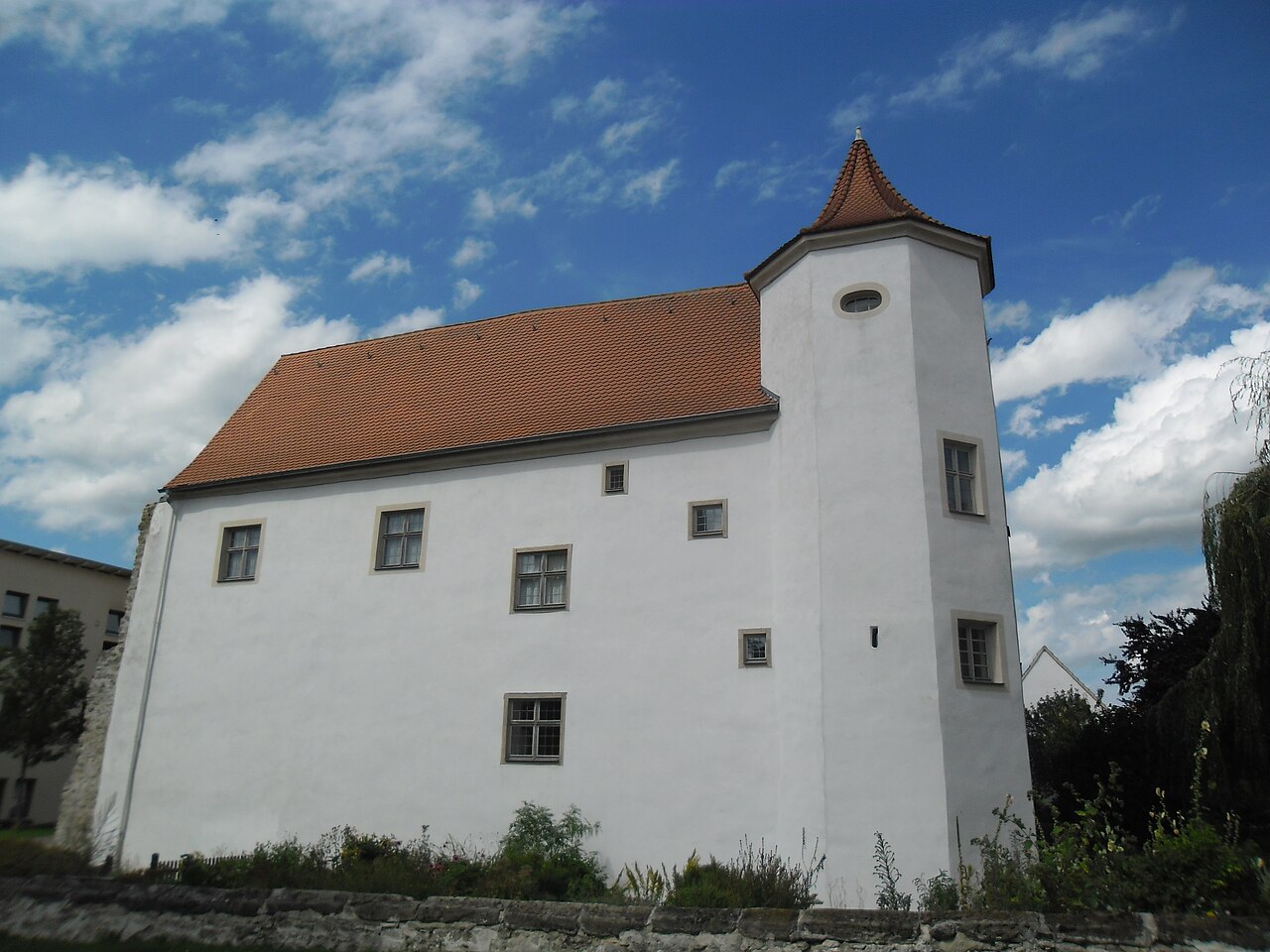 Südseite des Wasserschlosses Cronheim