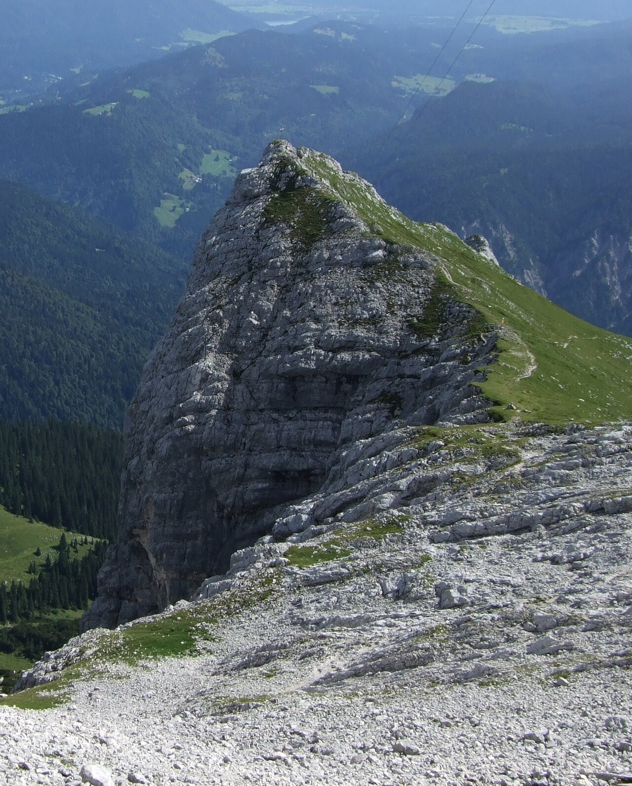Bernadeinkopf von Südenwesten aus dem Oberkar