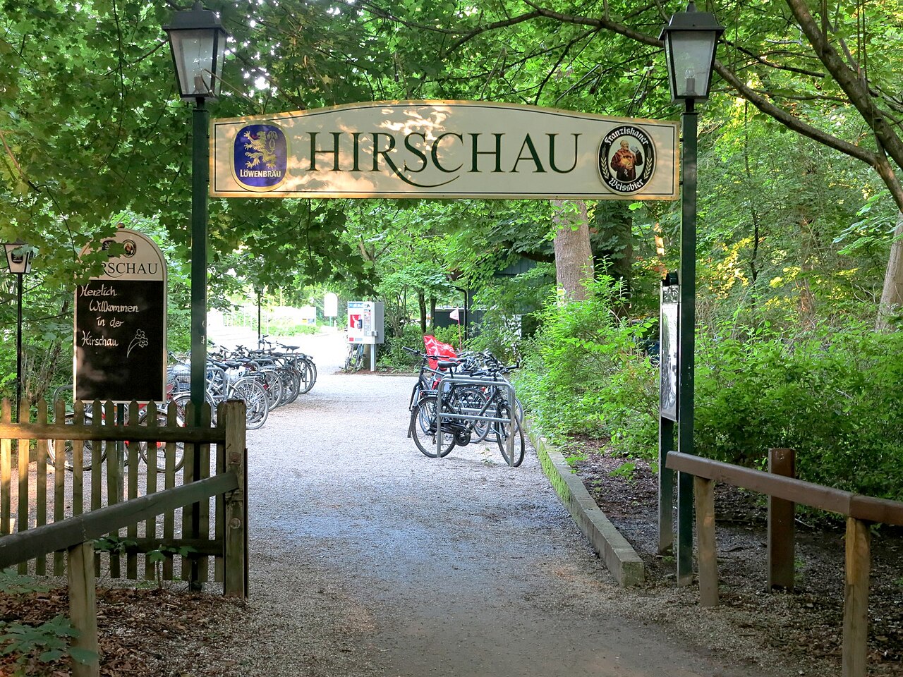 Beergarten "Hirschau"