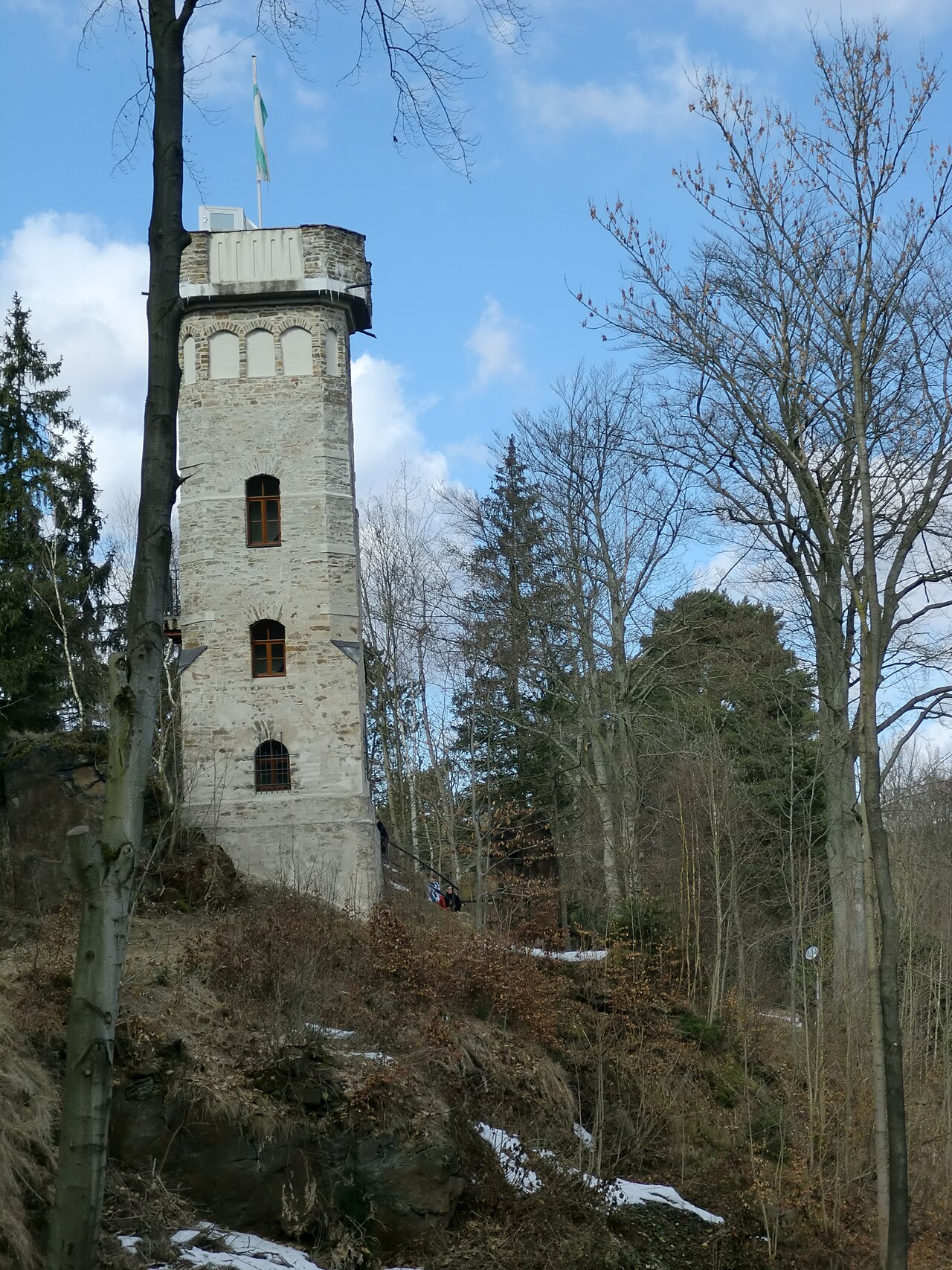 Mays Turm, der Bismarckturm in Thermalbad Wiesenbad