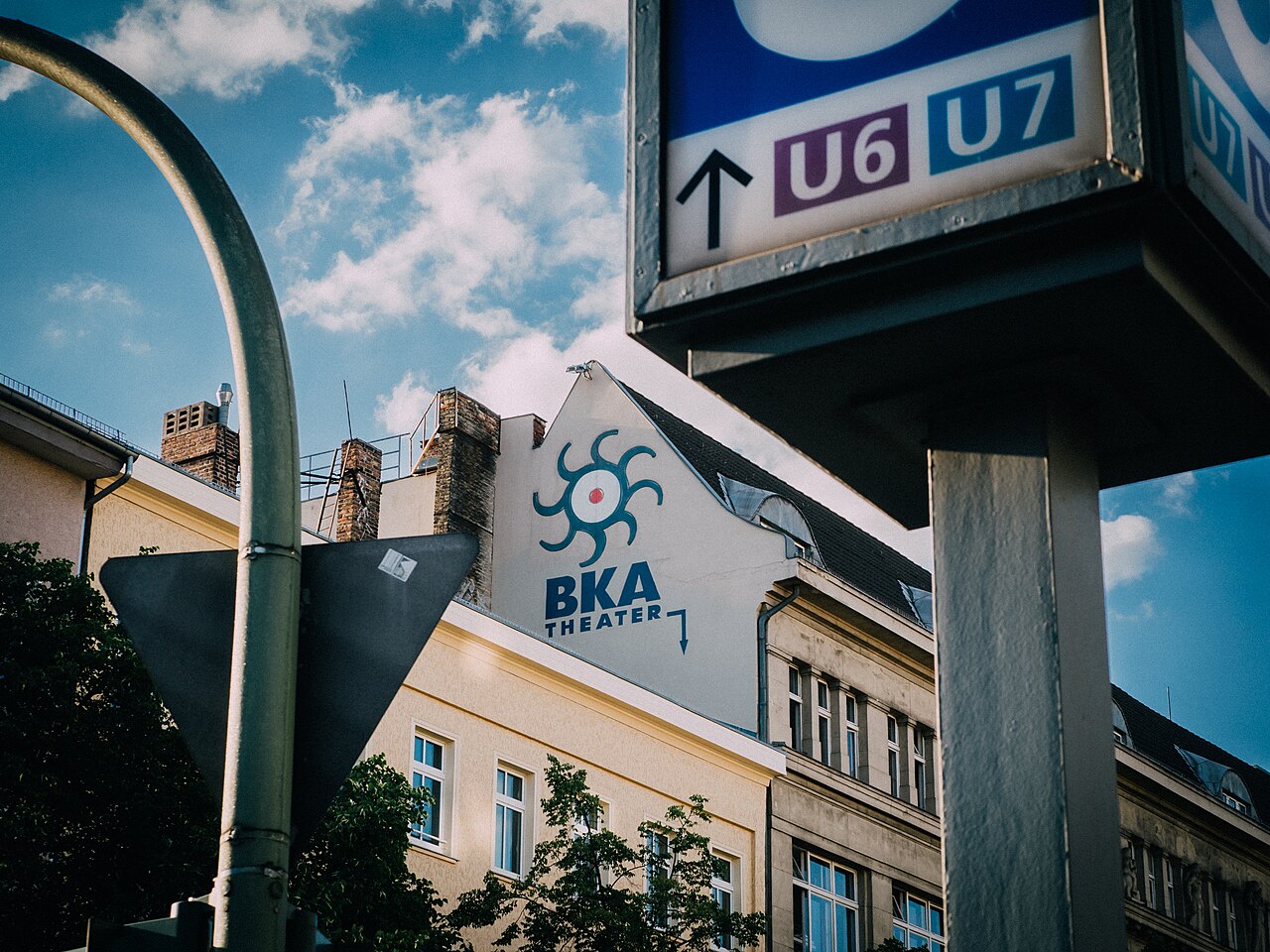 BKA Theater Außenansicht