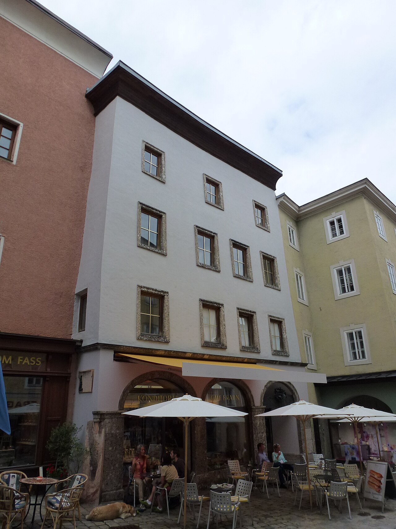 Cafè Braun - Unterer Markt 8, Hallein