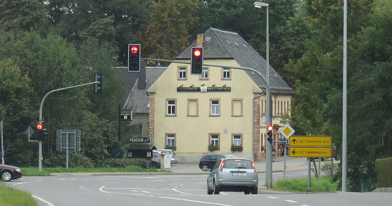 Hotel und Restaurant, Mittweidaer Straße 76
