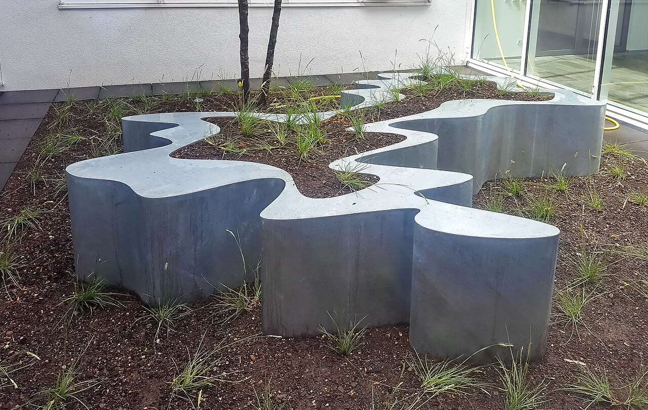 Brunnen (abstrakte Plastik)