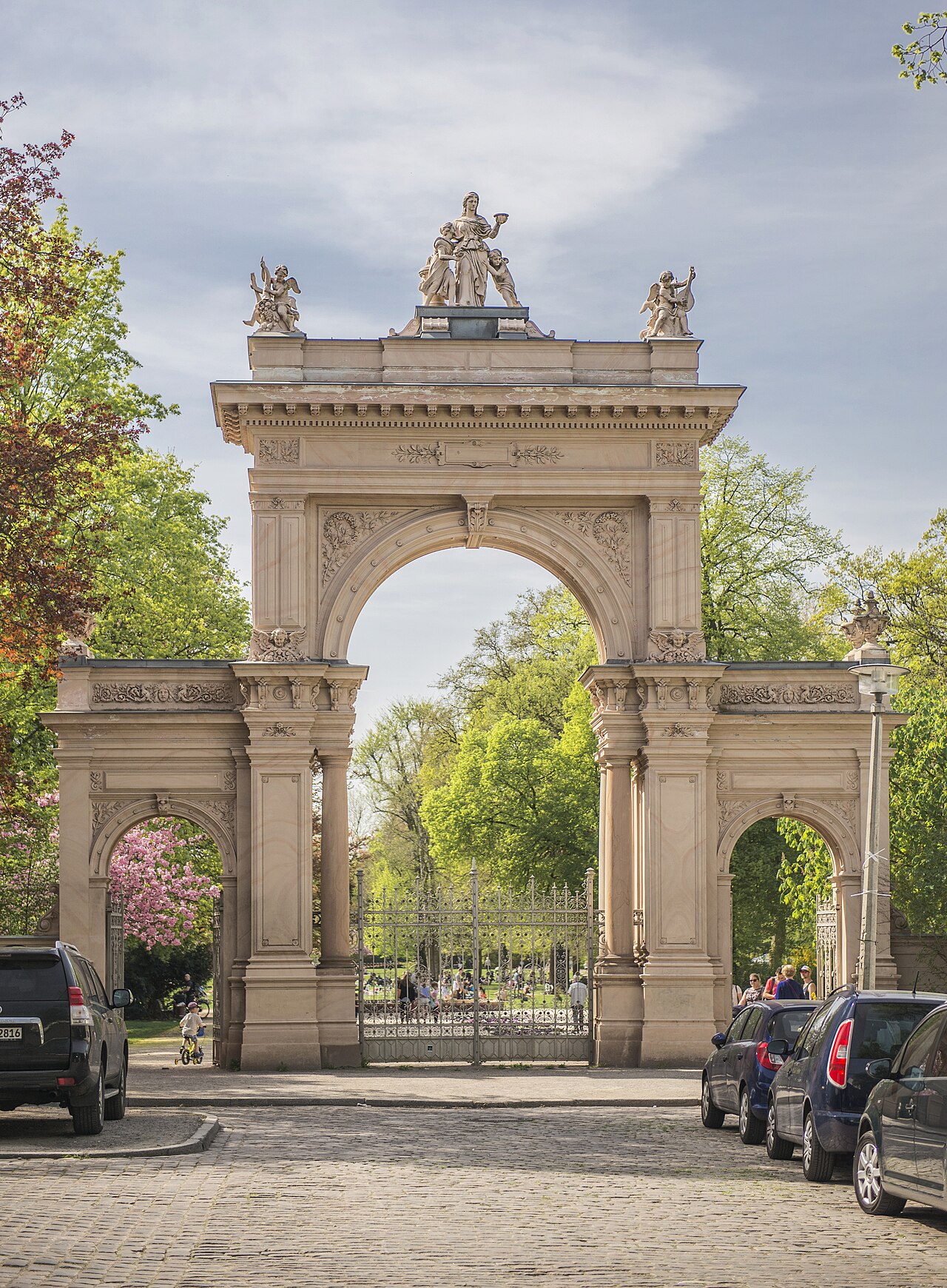 The entrance gate to Bürgerpark