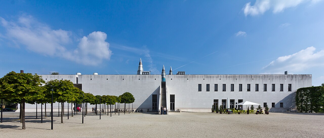 Kunst- und Ausstellungshalle der Bundesrepublik Deutschland - Bundeskunsthalle