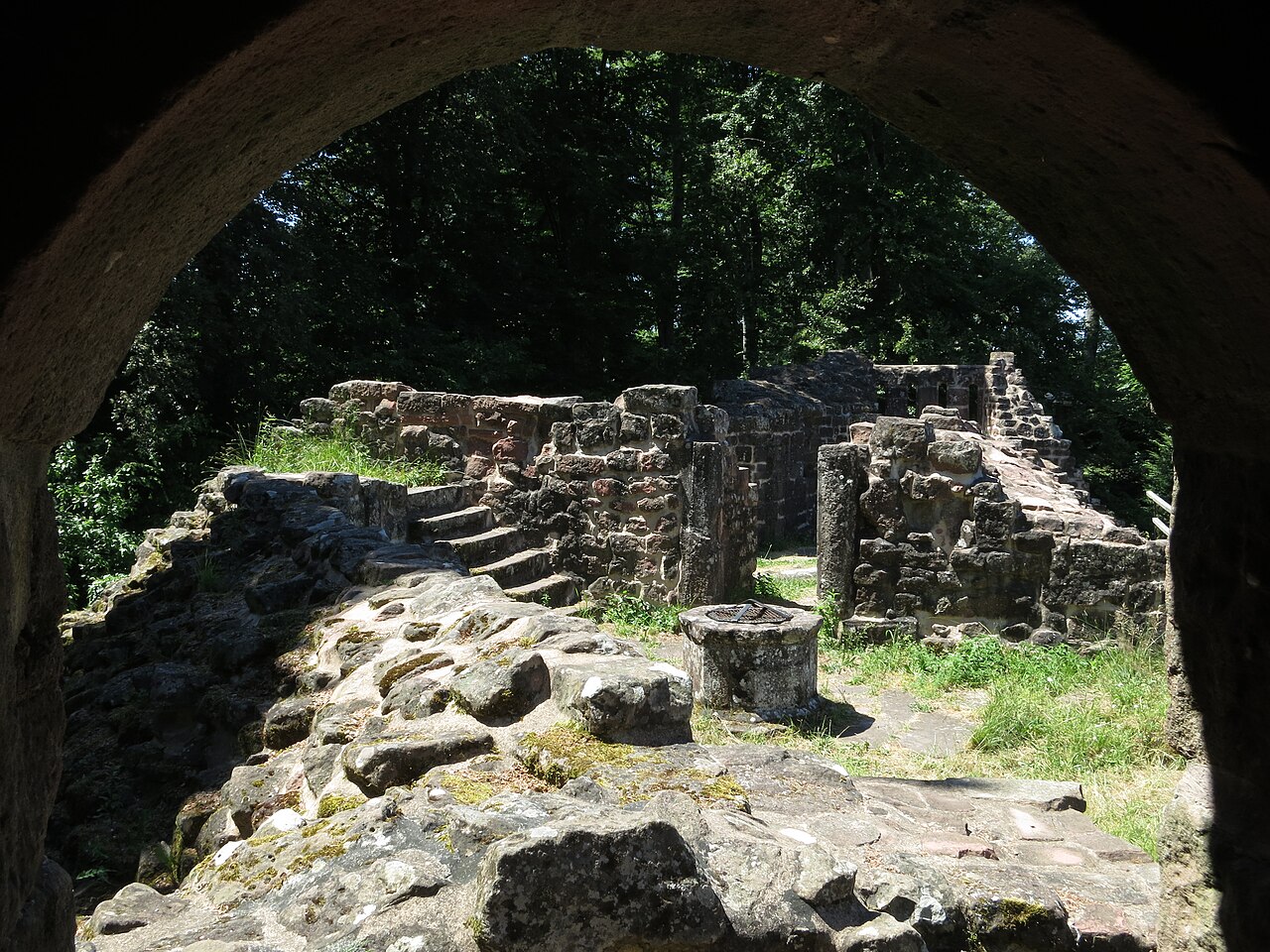 Burgruine Lützelhardt bei Seelbach im Schwarzwald