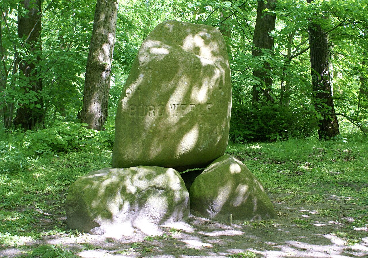 Granitfindling Burg Werle