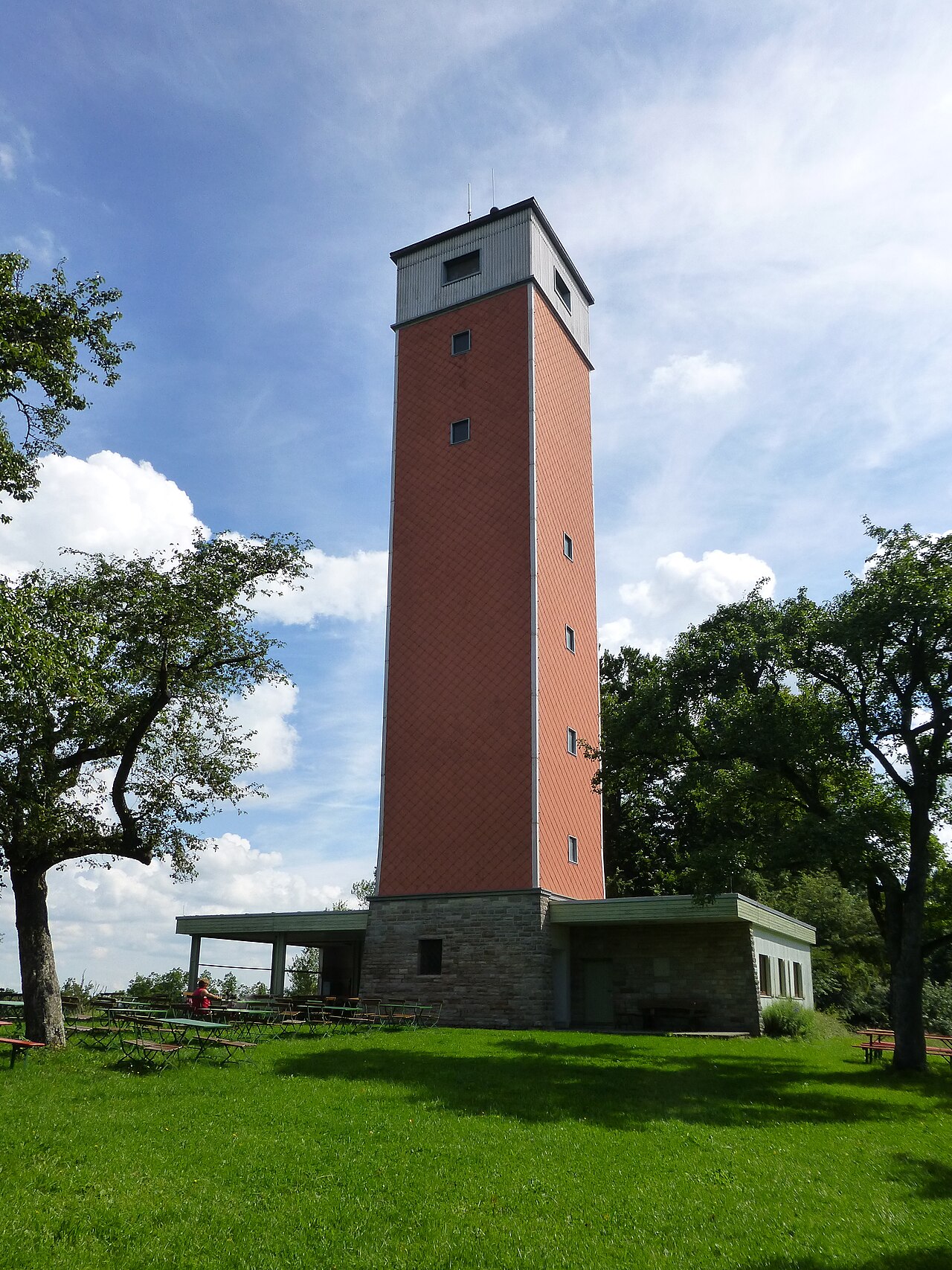 Burgbergturm bei Frankenhardt