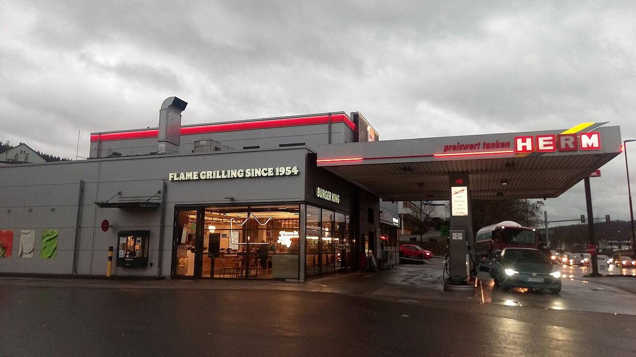 Herm-Tankstelle Mosbach mit Burger King