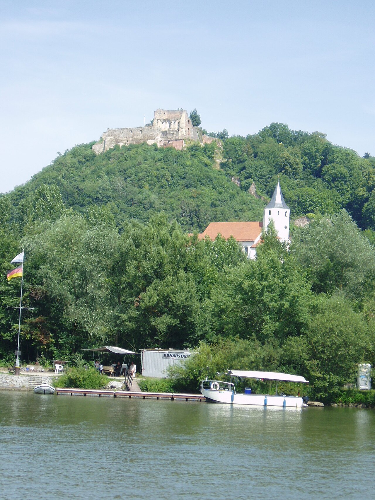 Burg bei Donaustauf