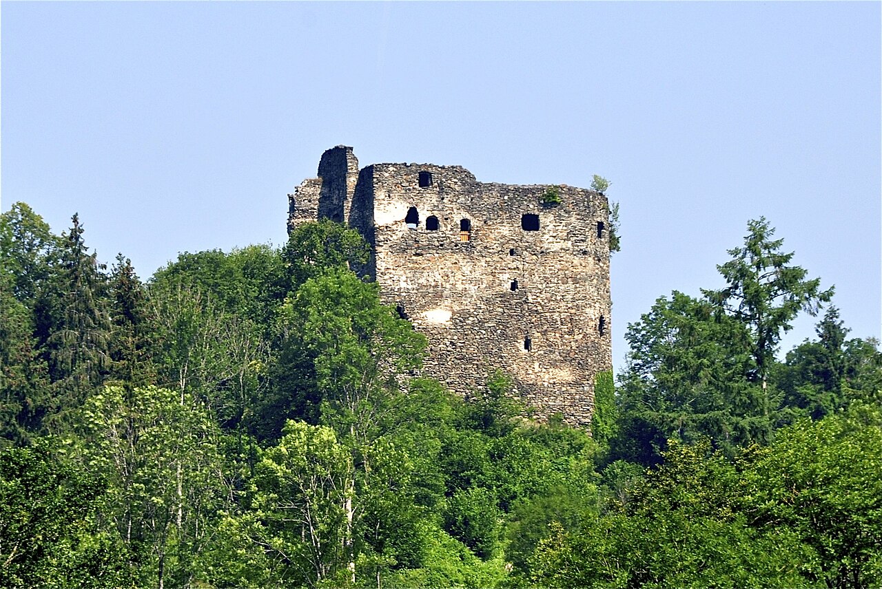 Hardegg catle , municipality Liebenfels , district Sankt Veit an der Glan, Carinthia, Austria