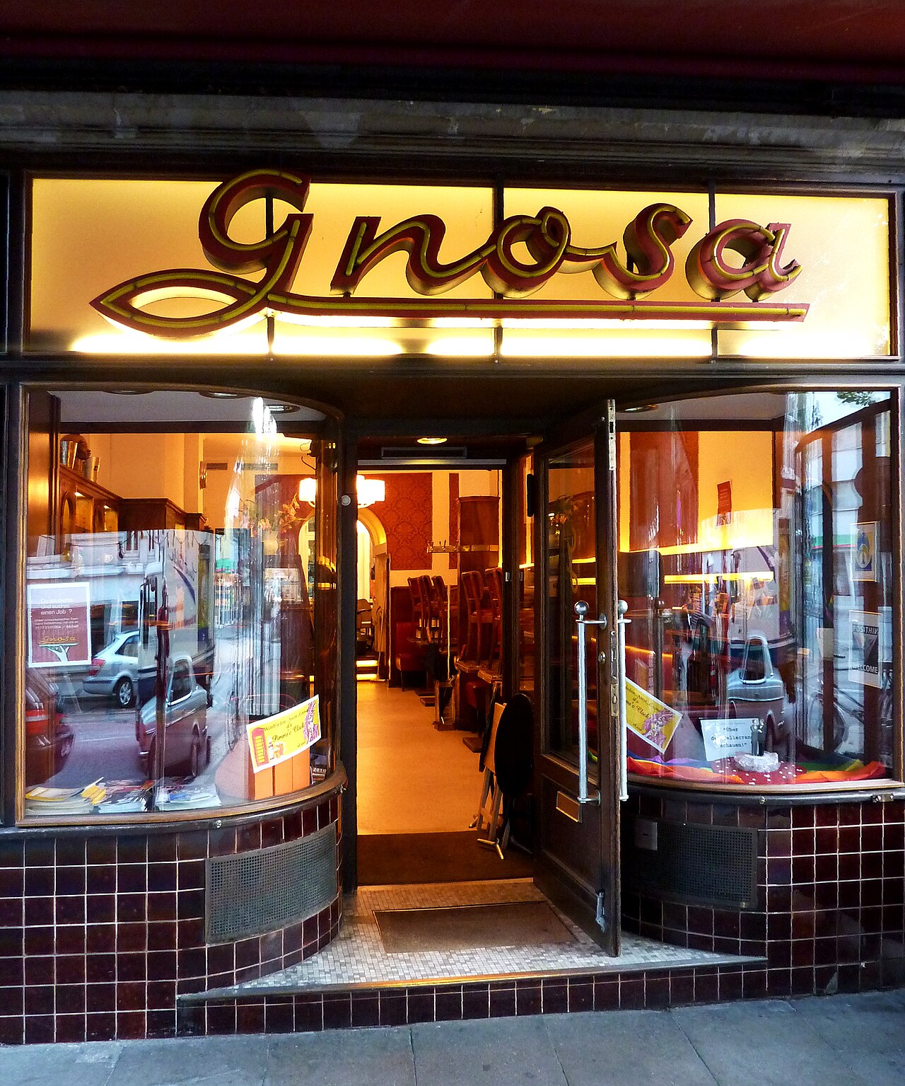 Gnosa, ein Schwulen- und Lesben-Cafe in der Langen Reihe von Hamburg-St