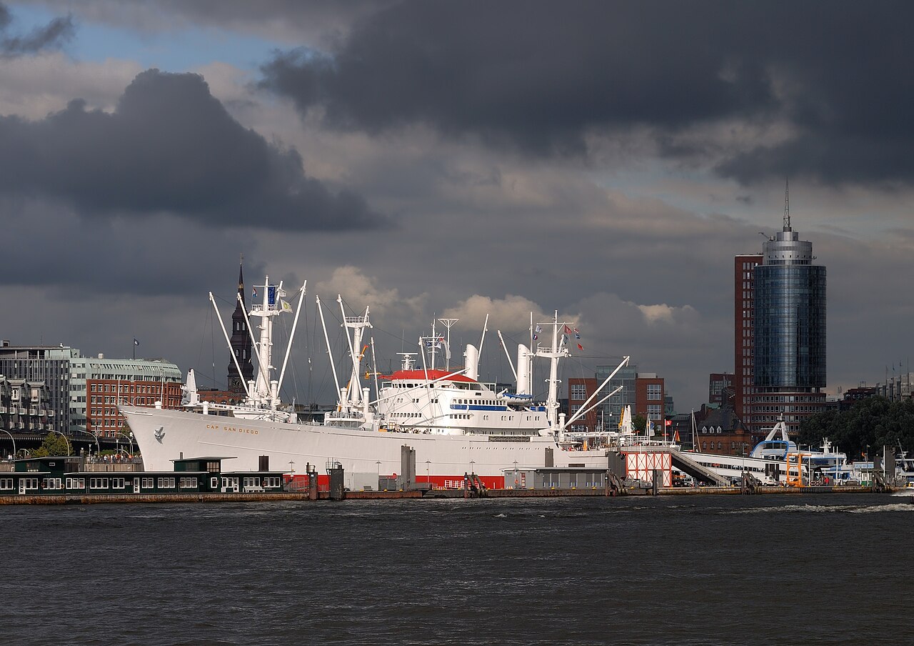 Museumsschiff Cap San Diego , Überseebrücken, Hamburg