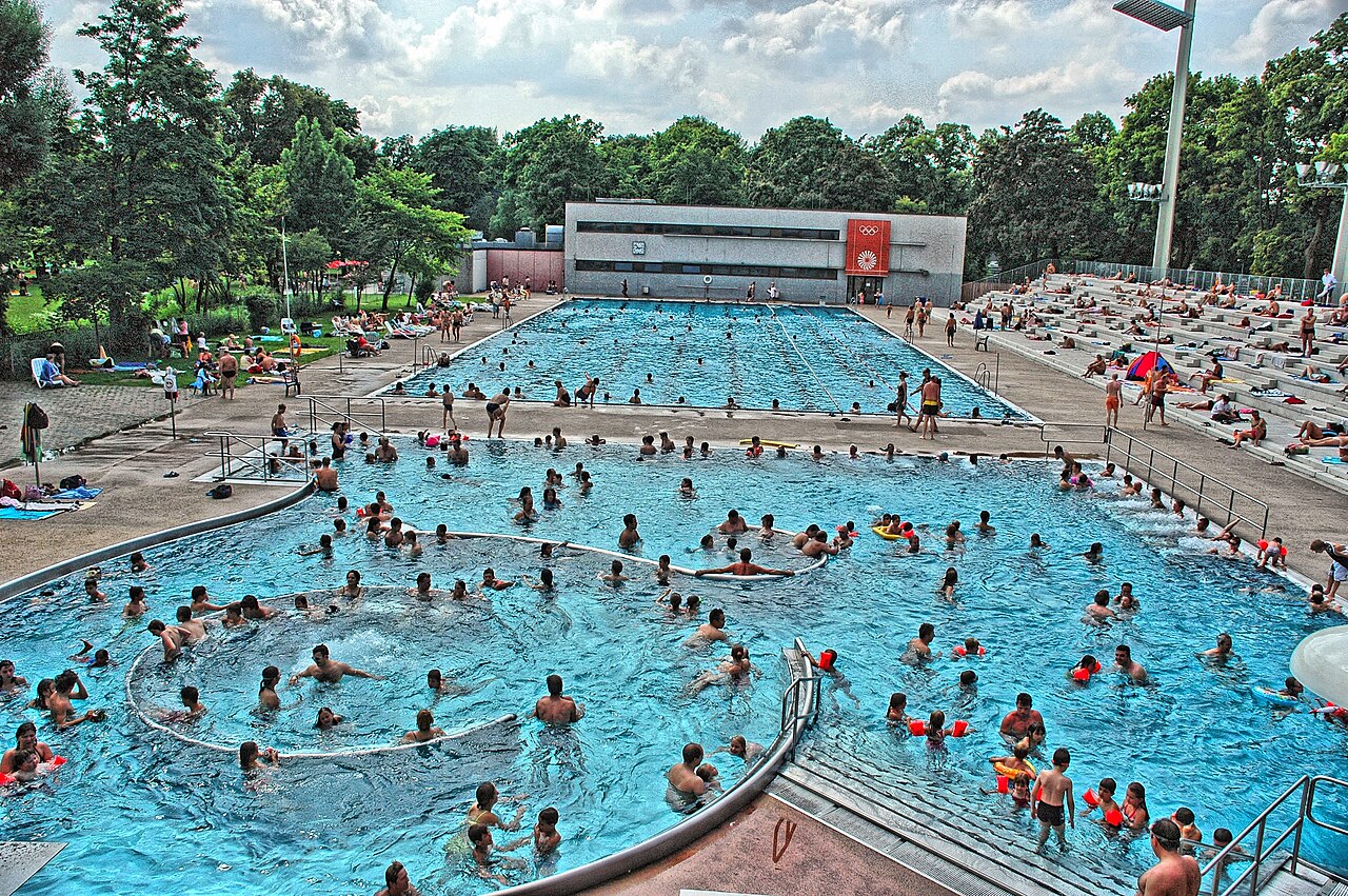 Open air Dante-Swimming Pool at Munich (former Olympics of 1972)