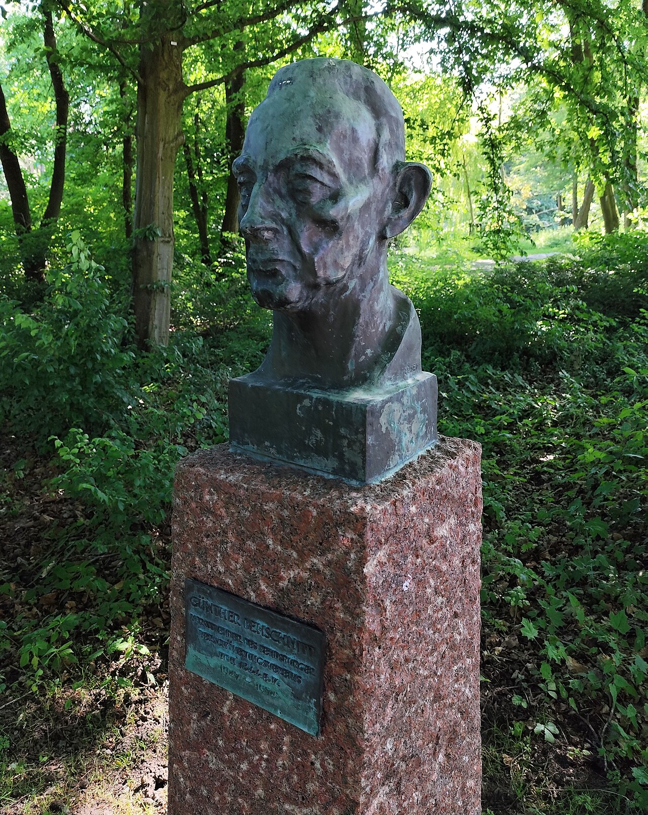 Denkmal für Günther Behschnitt in Rendsburg