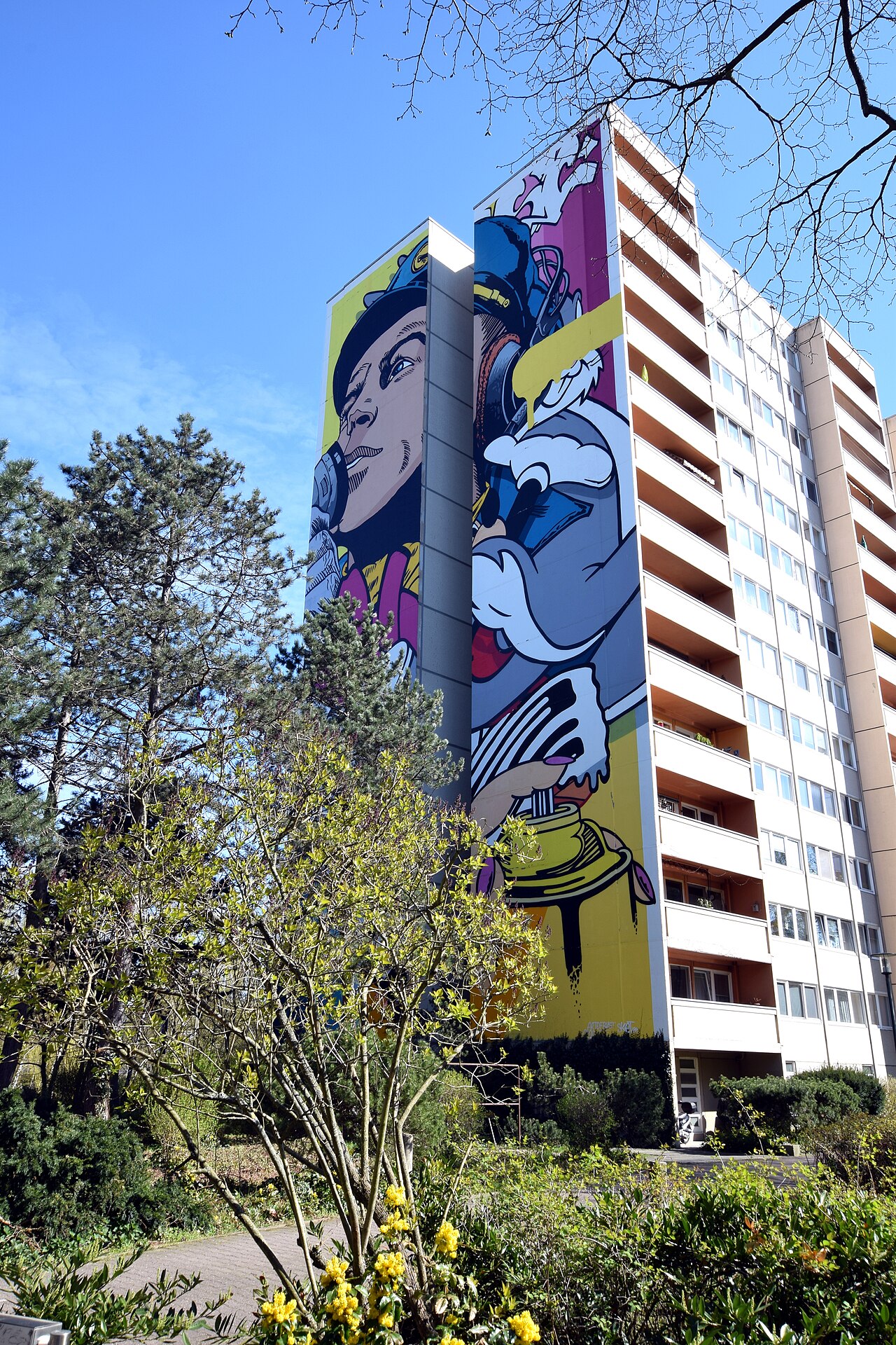 Mural "Departure" by Bustart in the ArtPark Tegel in Berlin, Germany