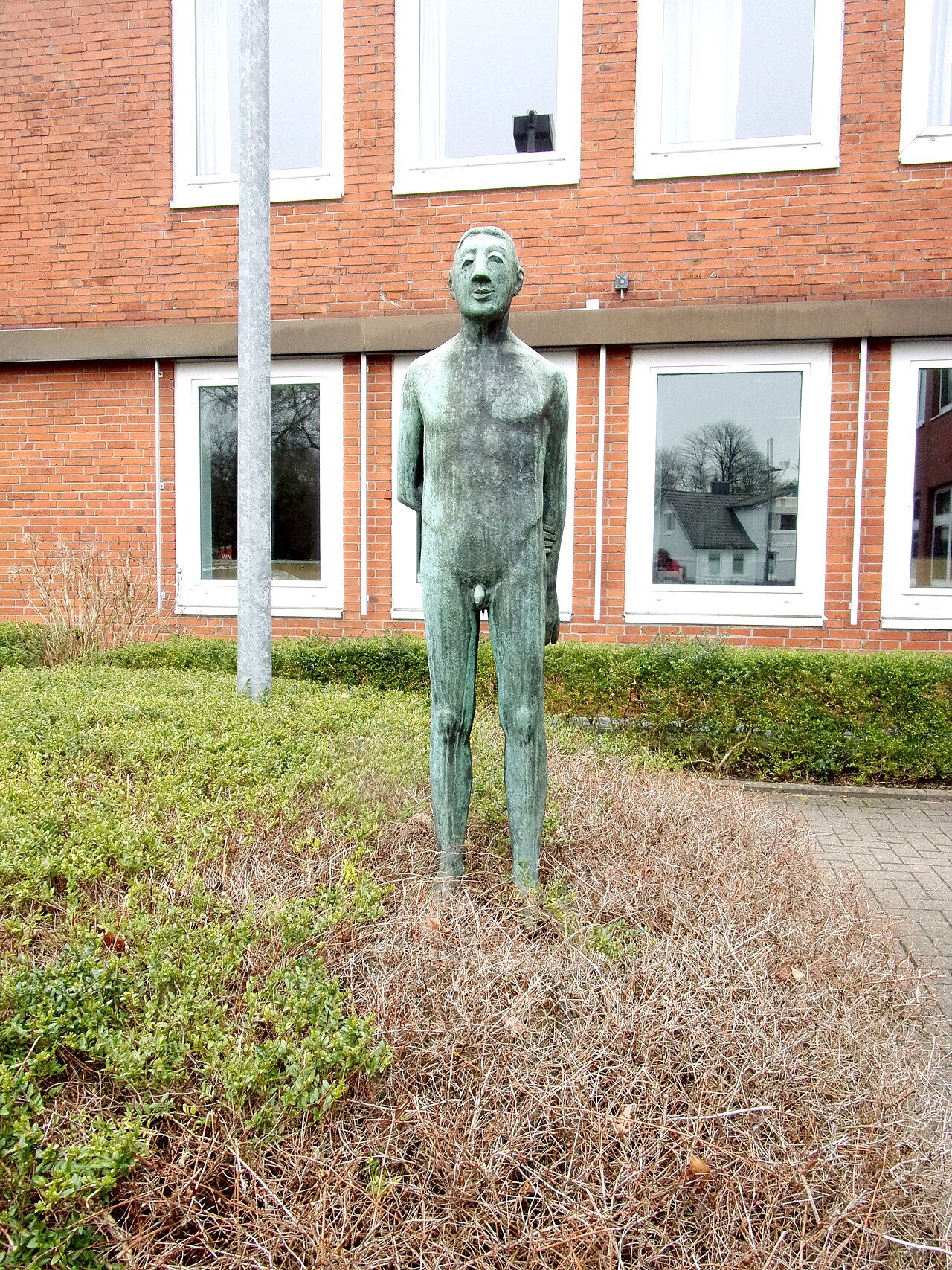 Skulptur „Der Hüter“ von Gustav Seitz