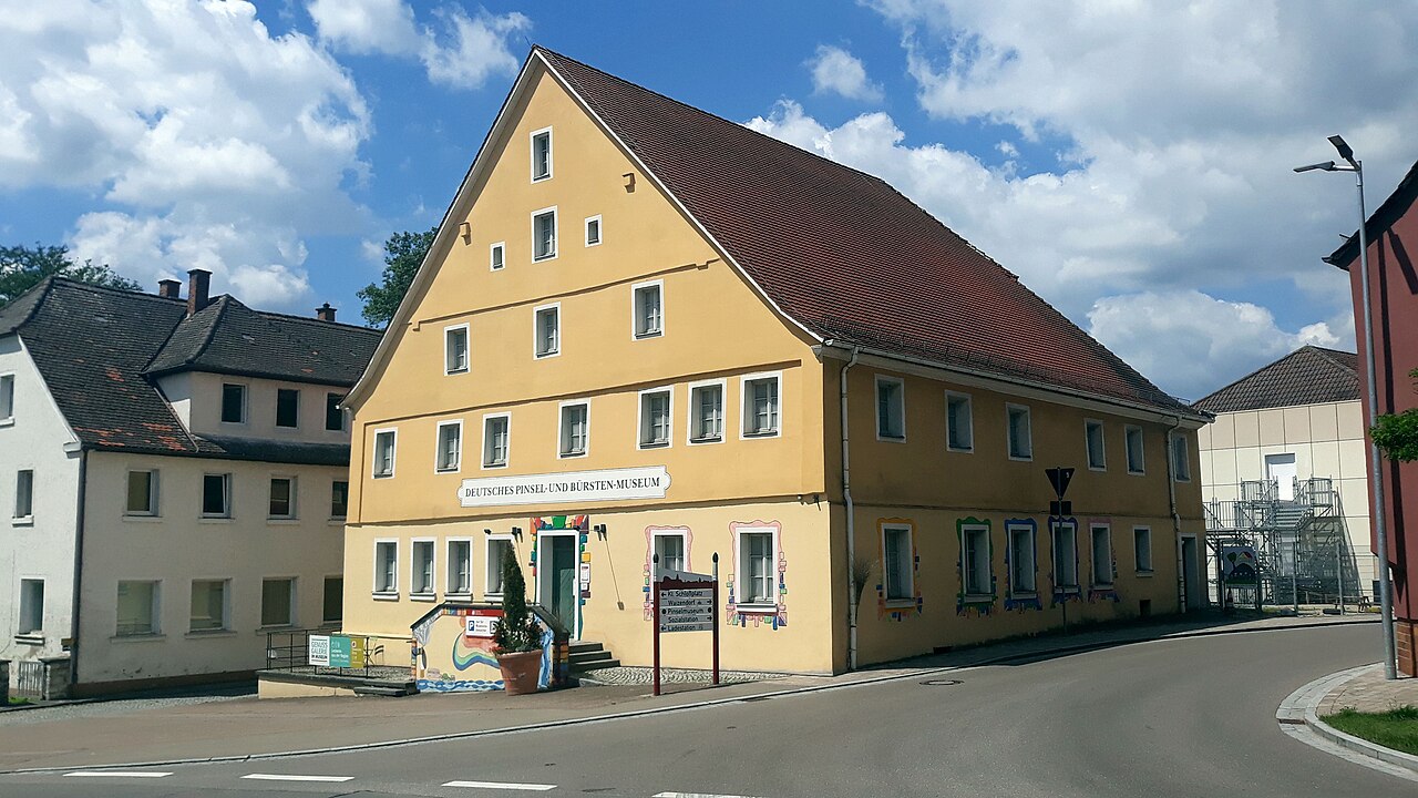 Bechhofen, Deutsches Pinsel- und Bürstenmuseum