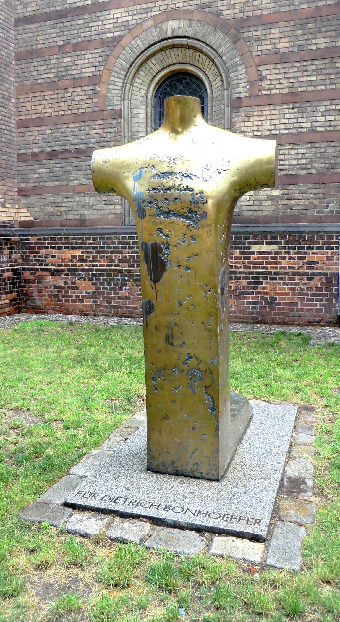 Bonhoeffer-Denkmal 09