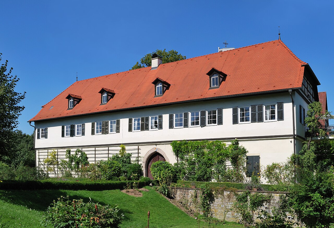 Ditzingen castle, moated castle from the 15