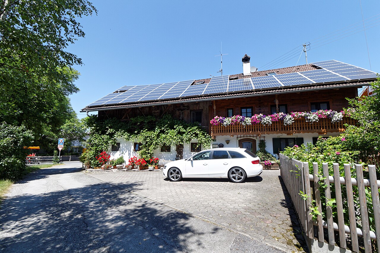 Ohlstadt, Am Dorfbach 1