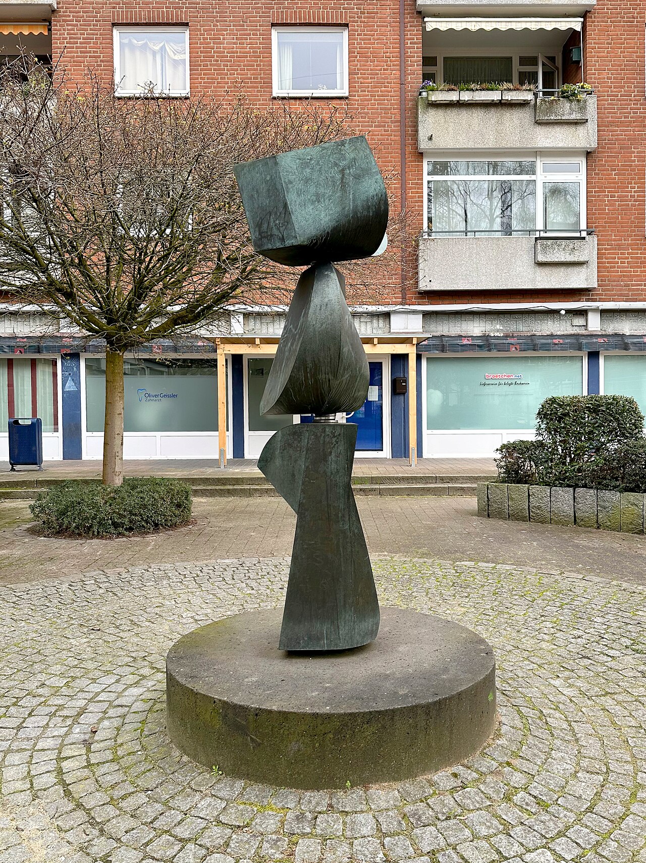 "Drehbare Plastik" von Manfred Sihle-Wissel , Einkaufszentrum Barmwisch, Hamburg-Bramfeld