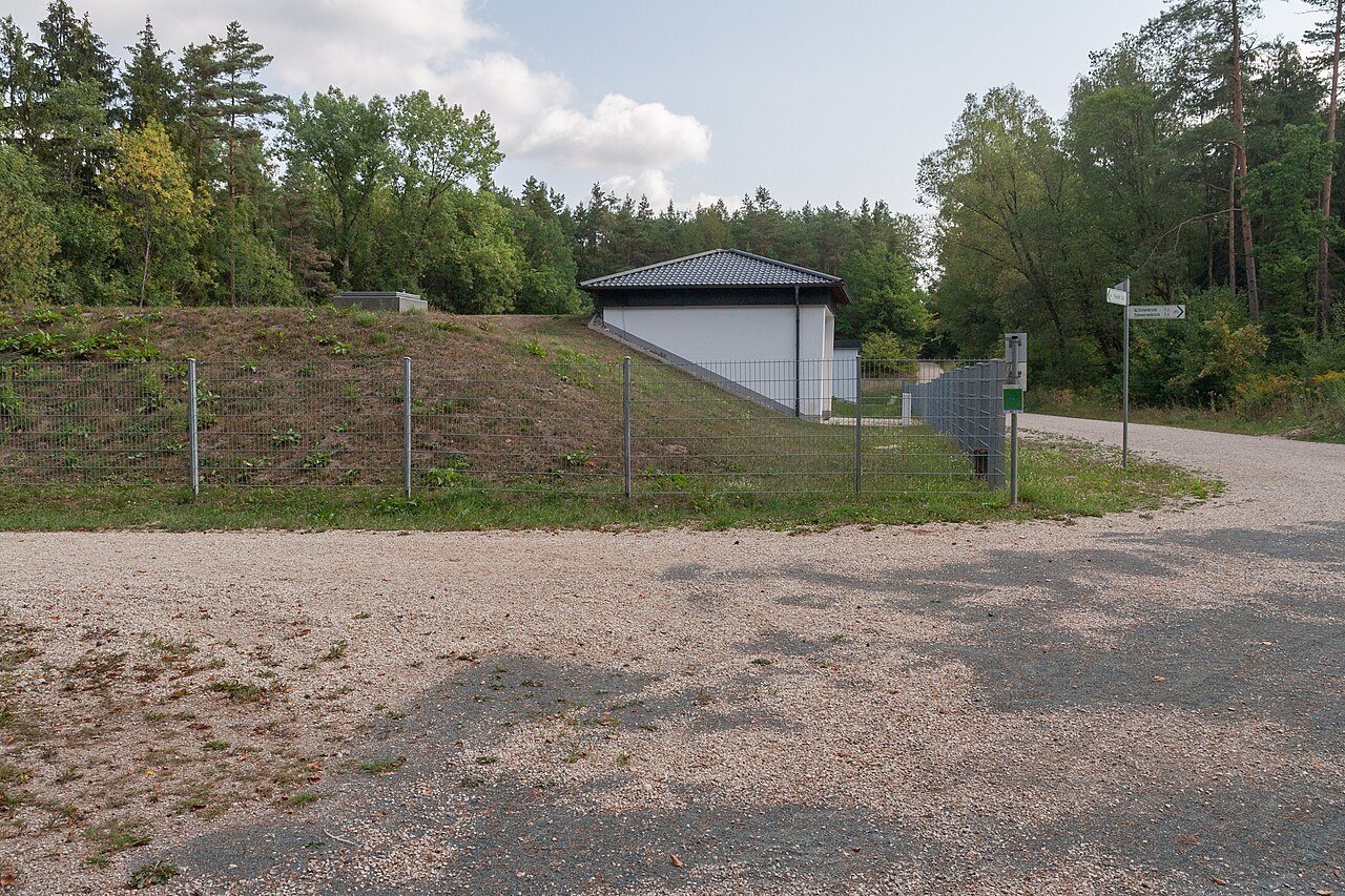 Hochbehälter, Dreibrüderberg, Feuchter Forst
