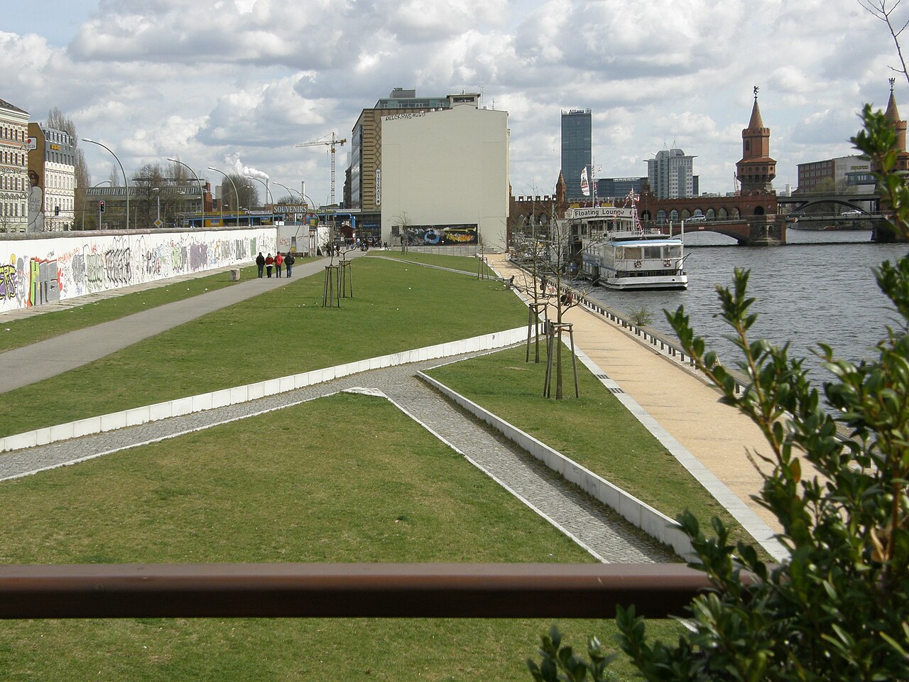 Berlin-Friedrichshain, Eastside-Park
