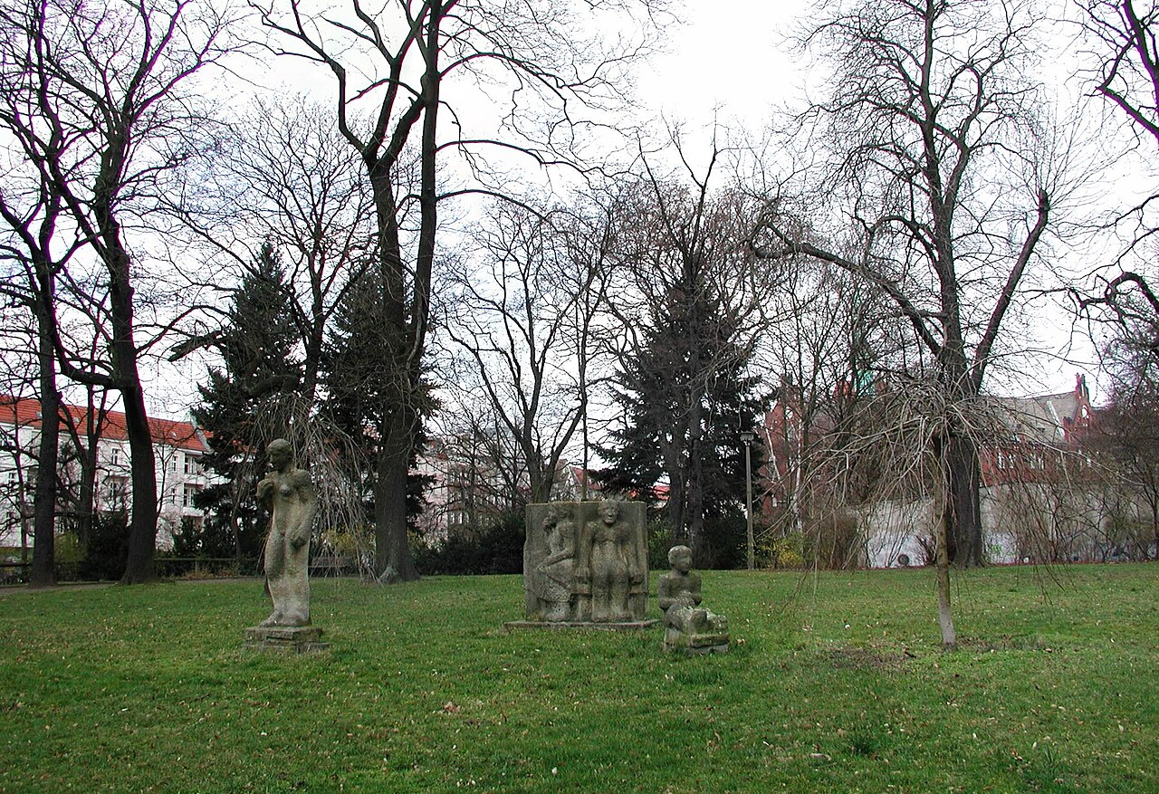 Berlin-Lichtenberg, Möllendorffstraße, Grünanlage