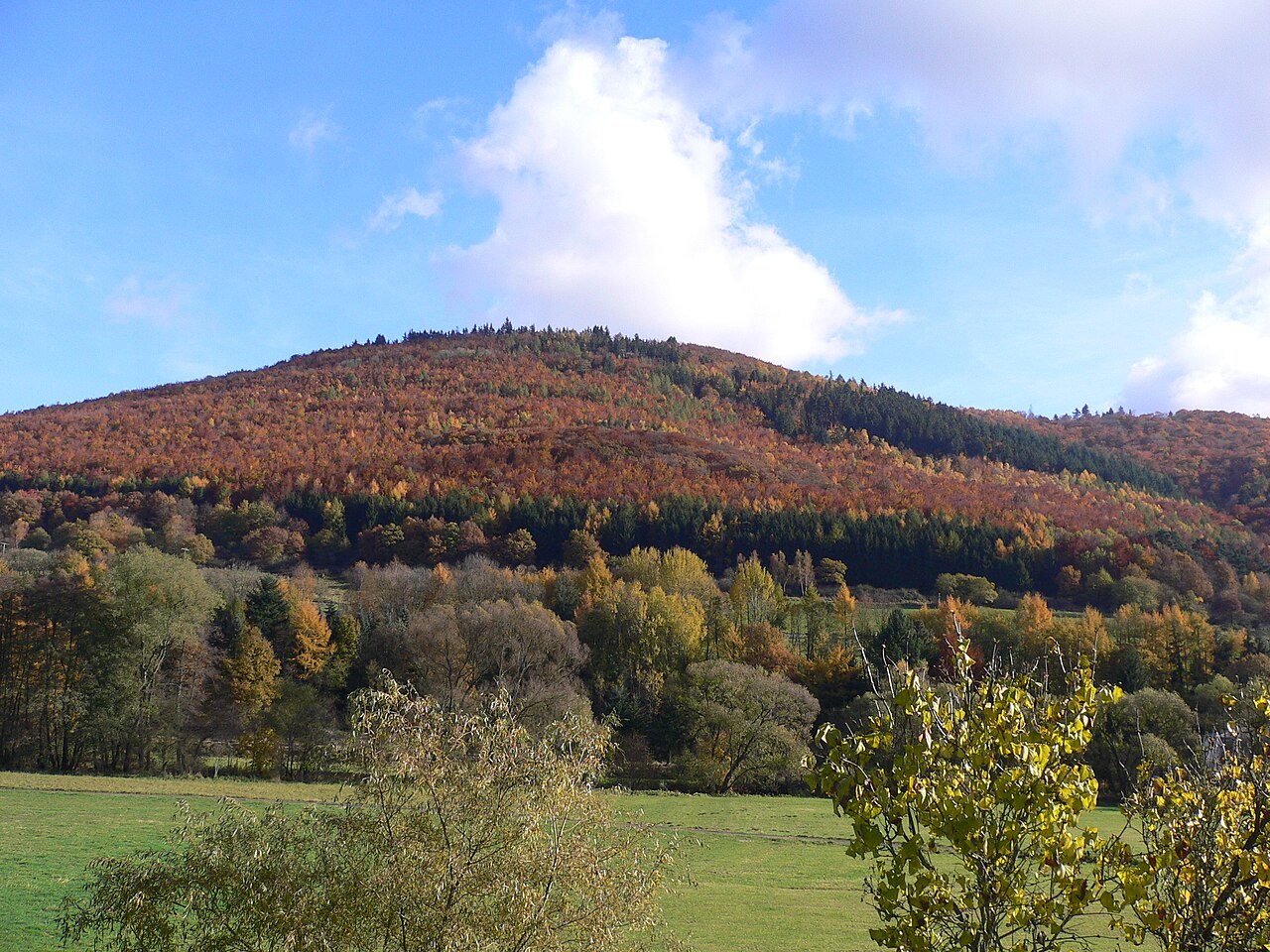 Eschenburg (Berg) bei Eschenburg