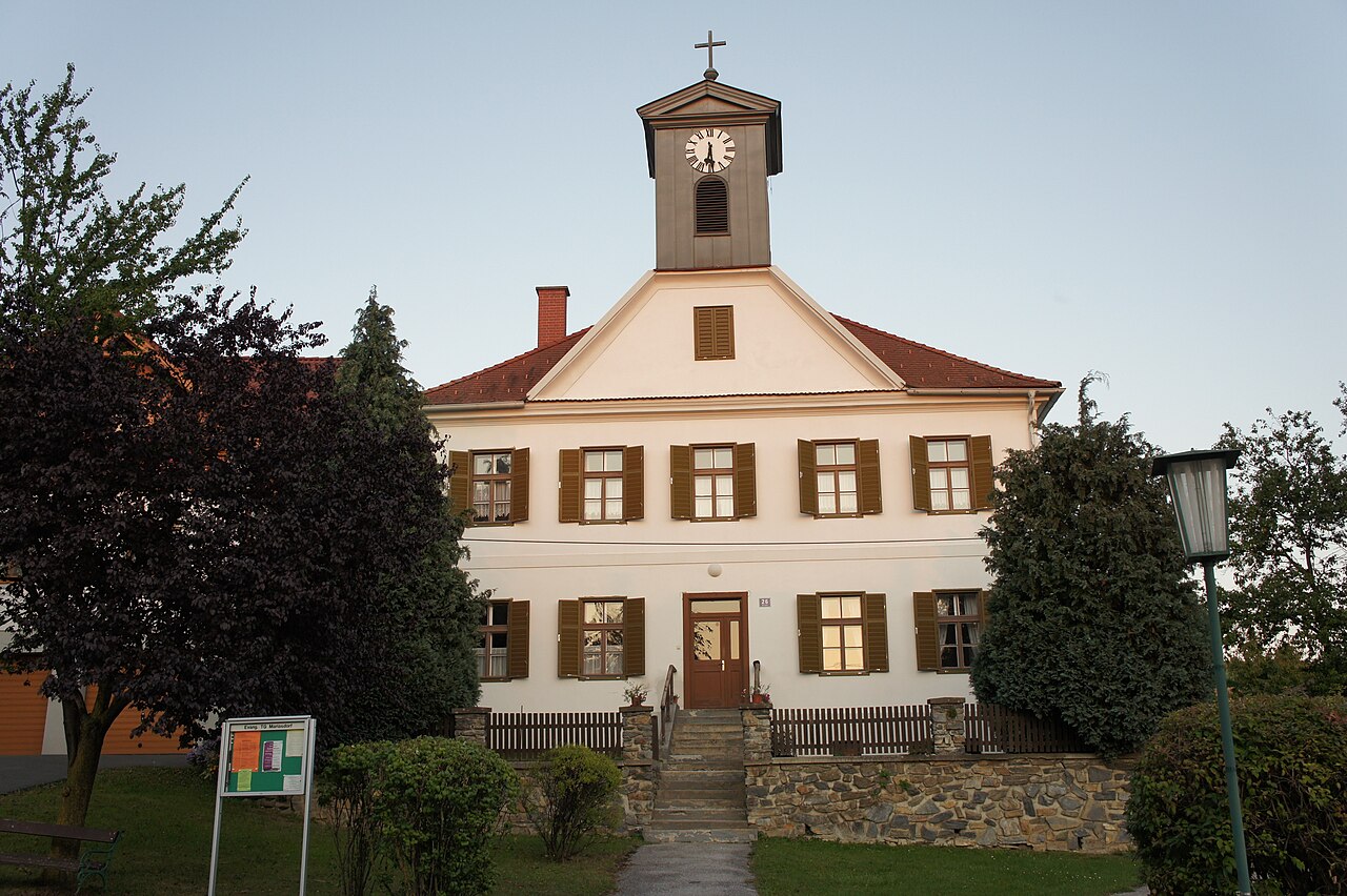 Evangelic school and praying centre, Mariasdorf, Austria