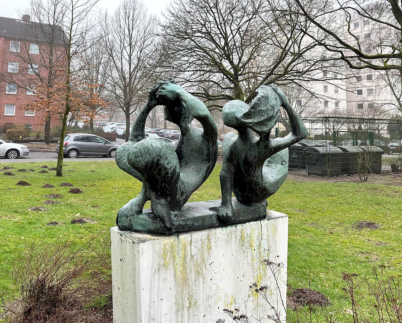 Foto von Faun und Mädchen