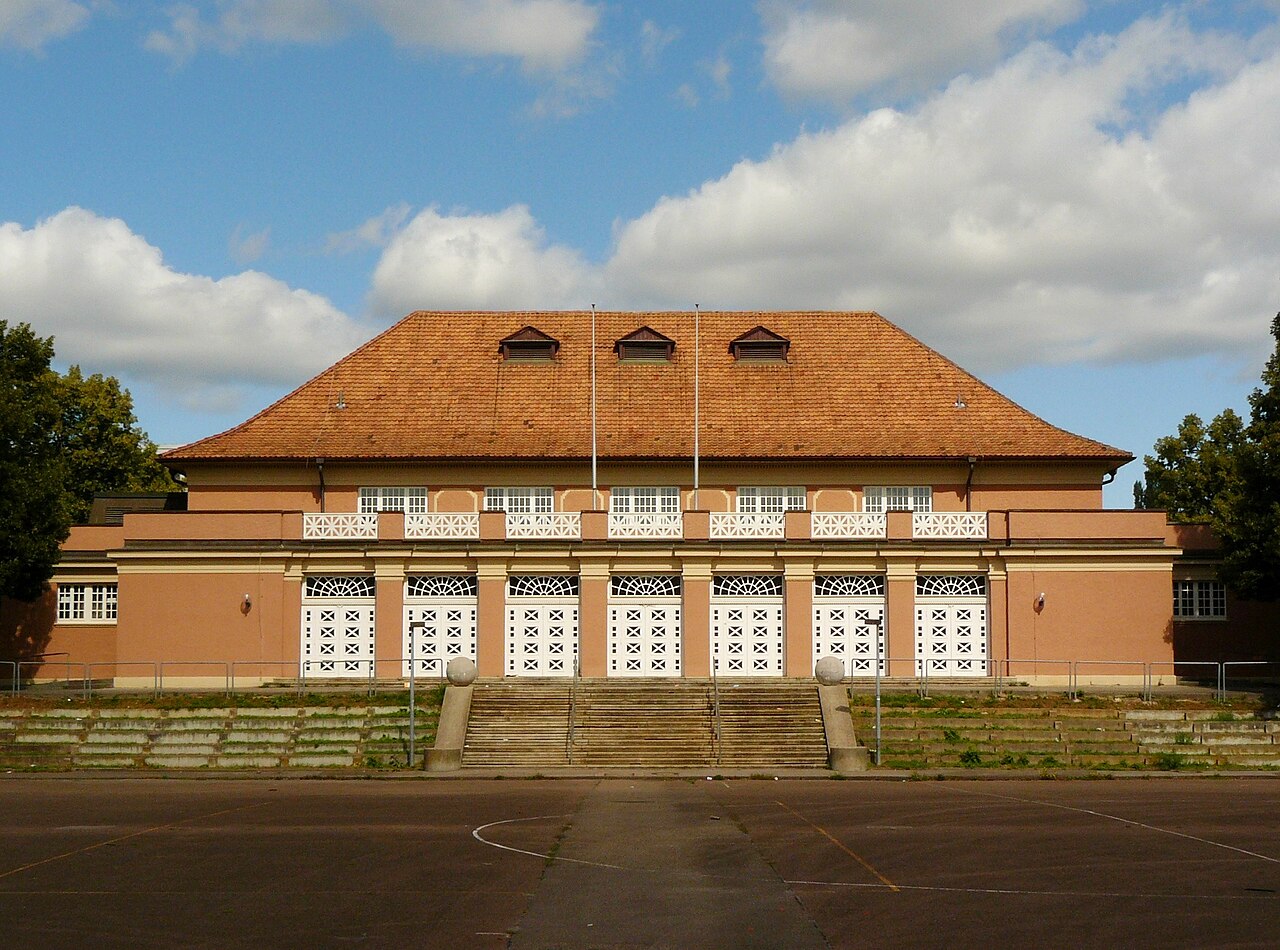 Kulturdenkmal Festhalle Feuerbach