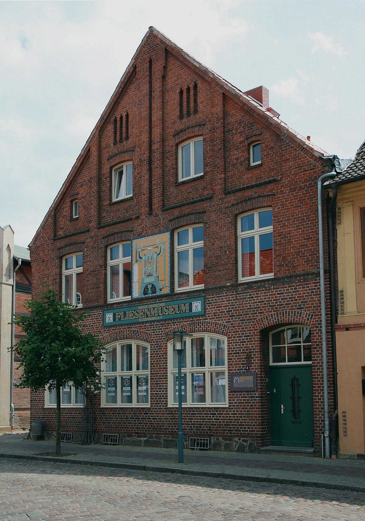 de:Erstes Deutsches Fliesenmuseum in Boizenburg, Reichenstraße 4