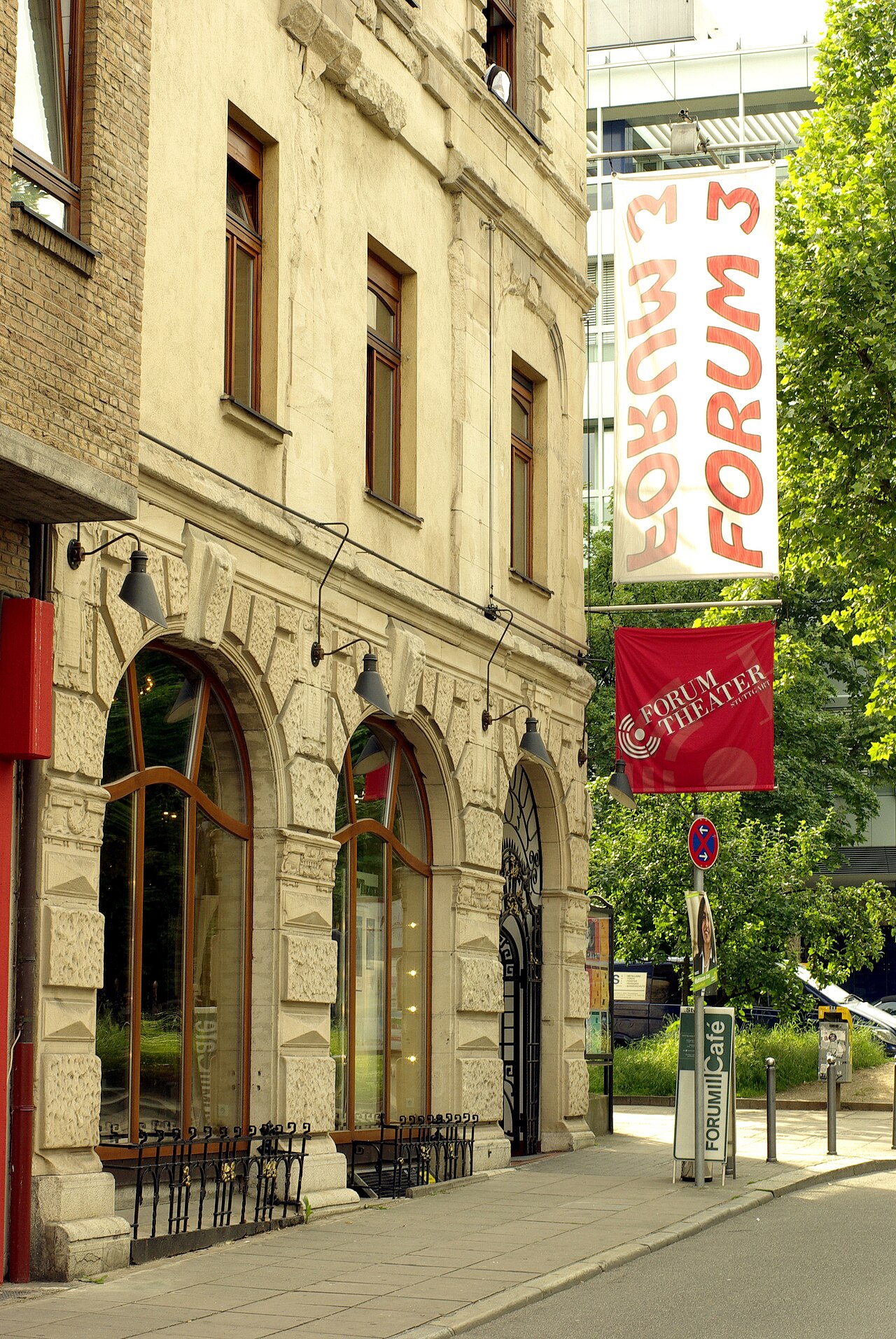 Front view Forum 3 Stuttgart, Summer 2009