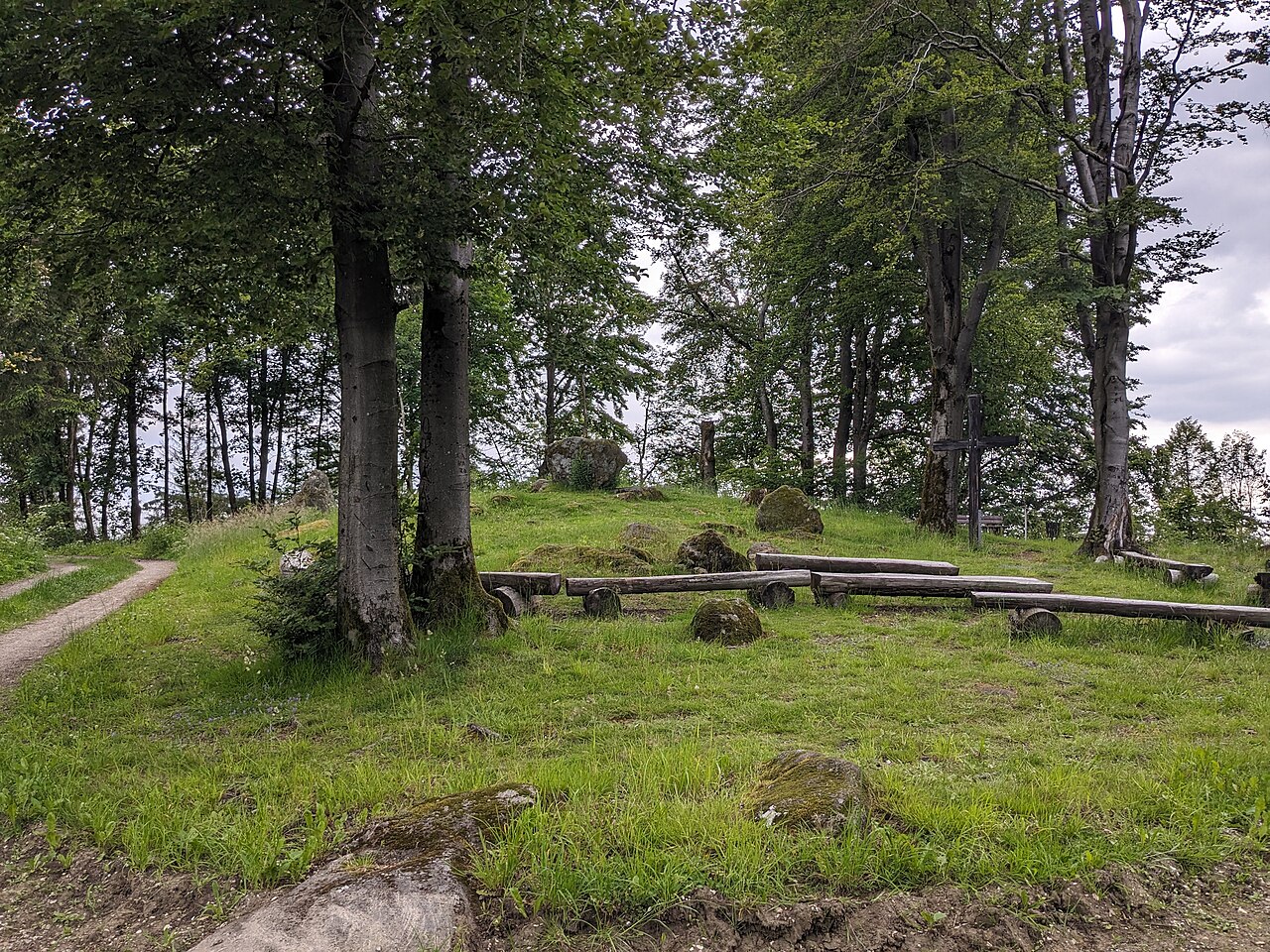Frauenstein (596 m), höchster Punkt des Hessischen Landrückens