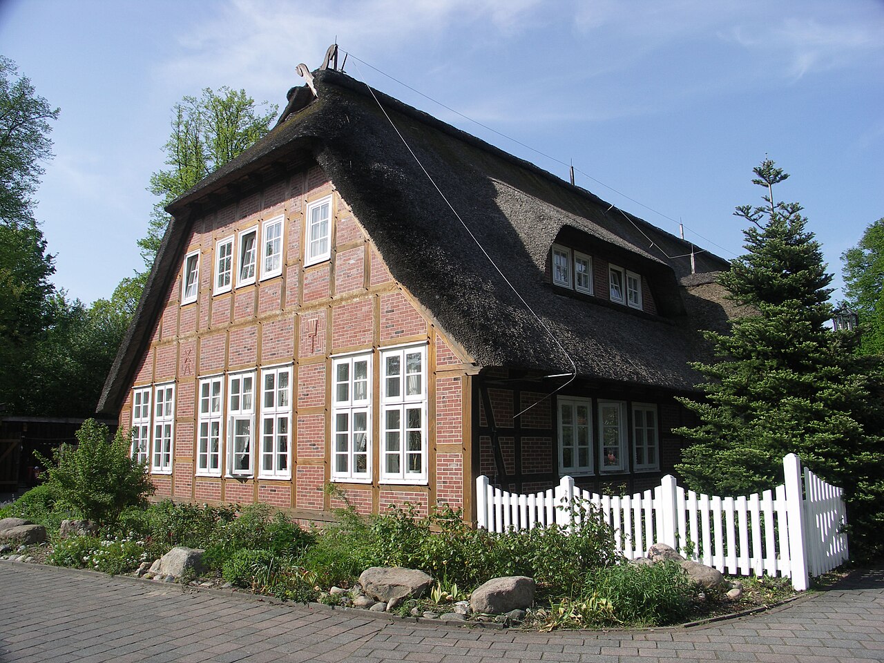 Inselhaus im Freilichtmuseum auf der Insel in Stade