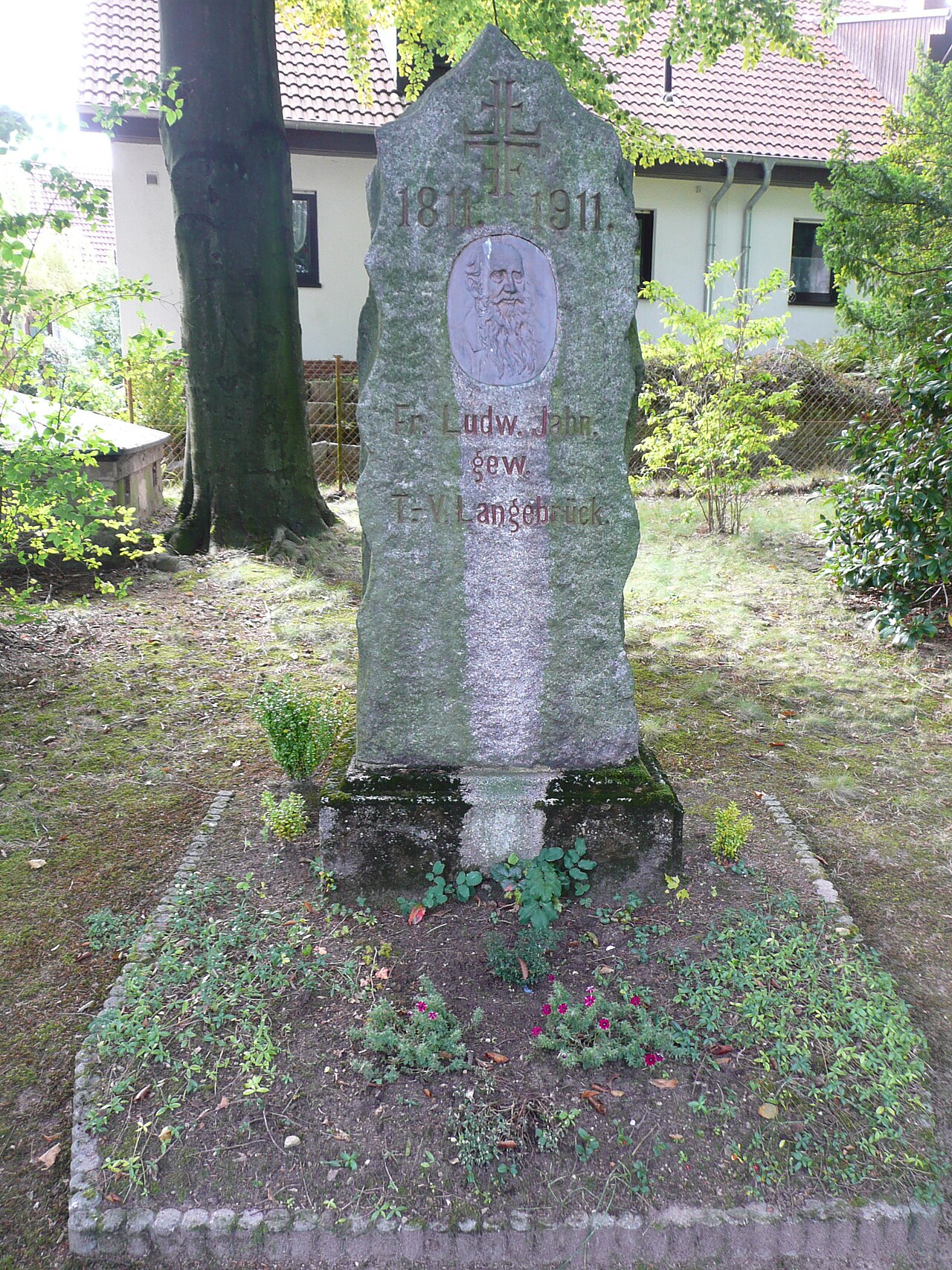 Ludwig-Jahn-Denkmal Langebrück Albert-Richter-Straße